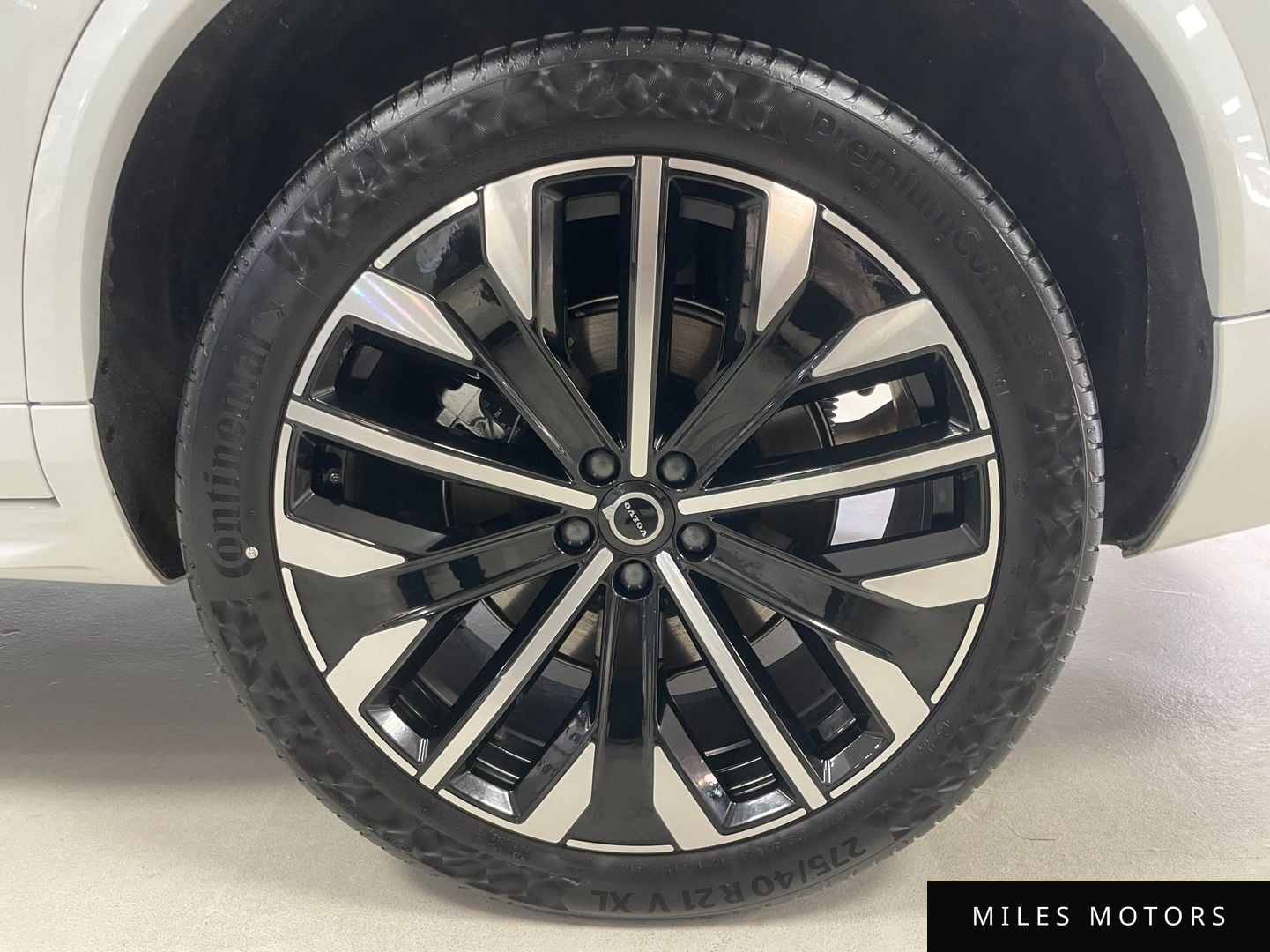 Volvo XC90 2026 — миниатюра 5