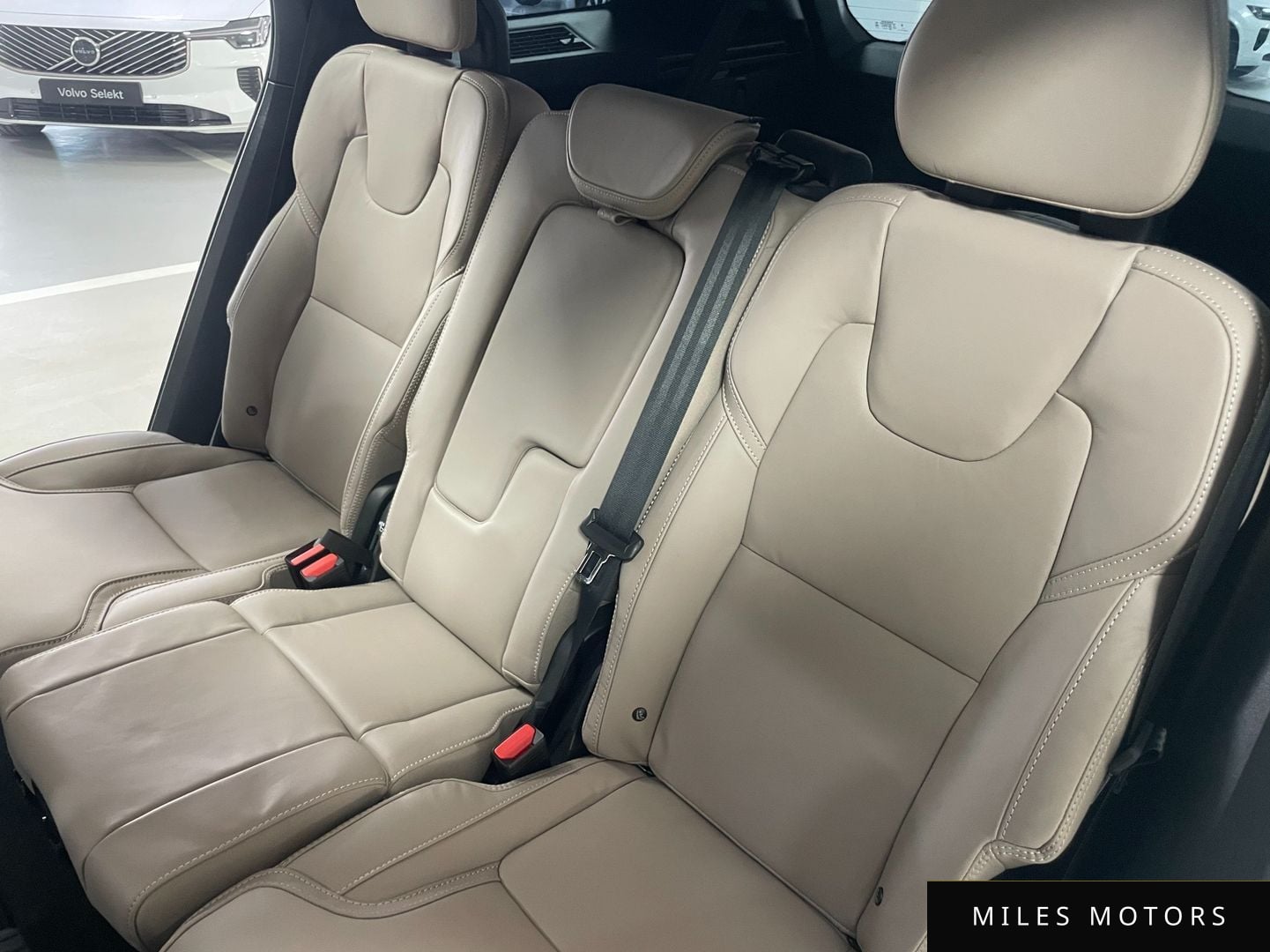 Volvo XC90 2026 — миниатюра 10