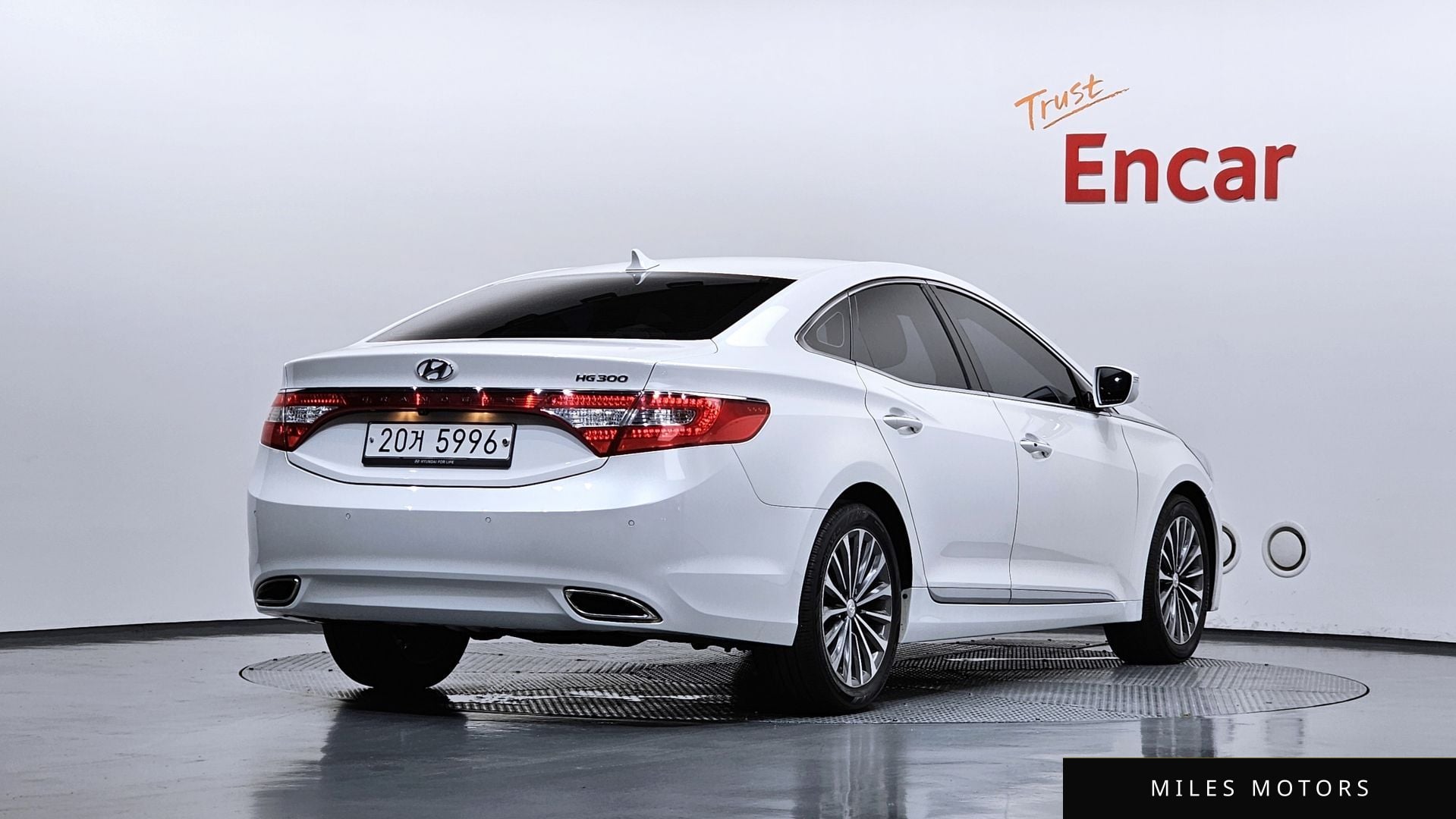 Hyundai Grandeur 2013 — миниатюра 2