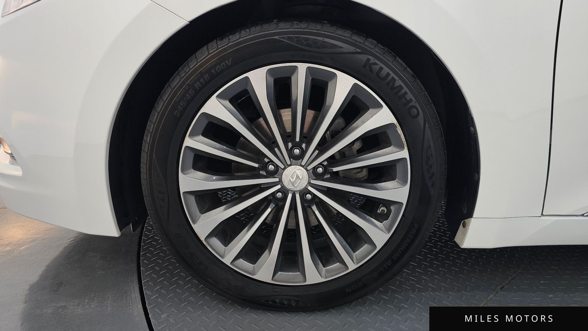 Hyundai Grandeur 2013 — миниатюра 5