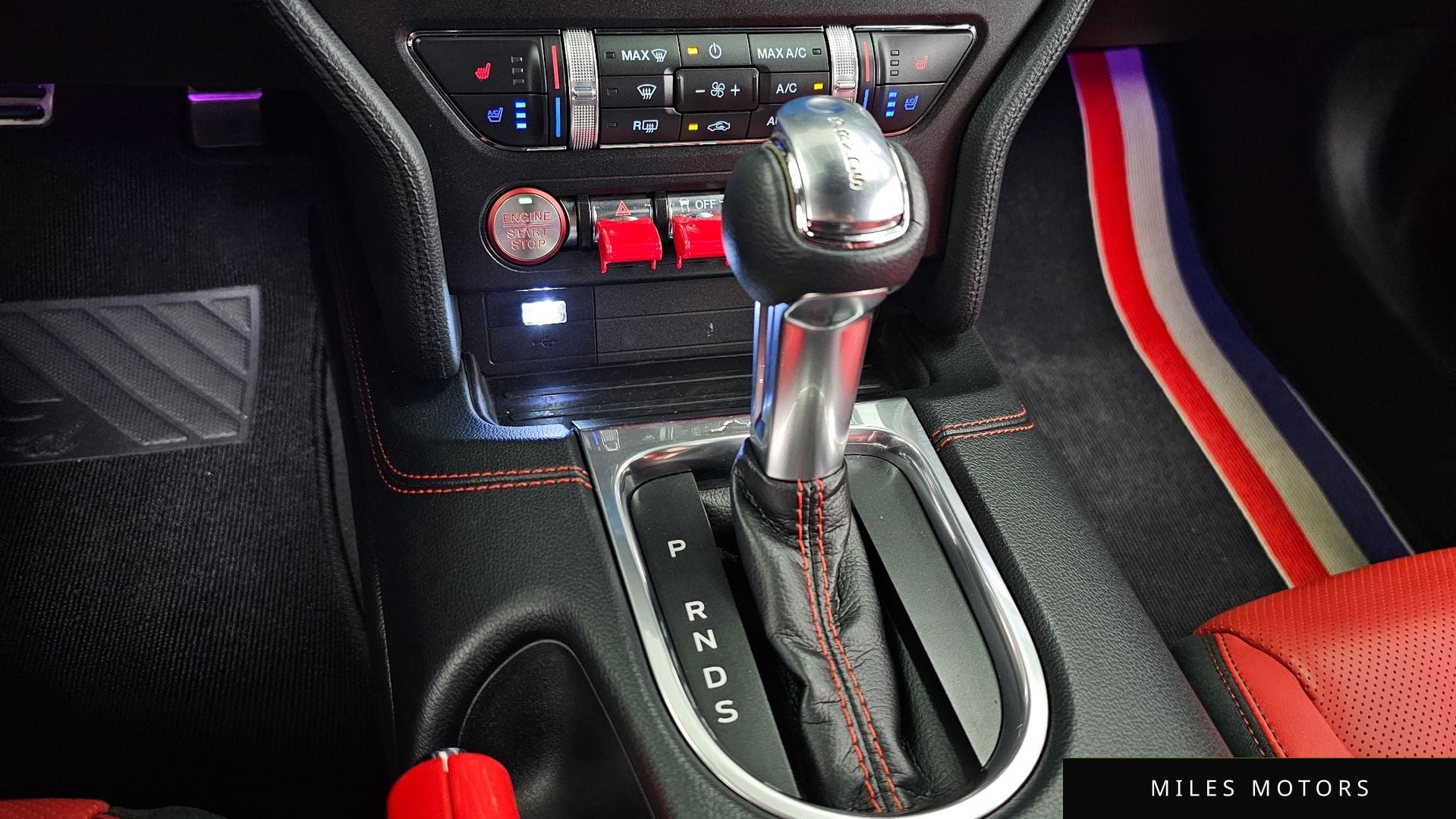 Ford Mustang 2022 — миниатюра 12