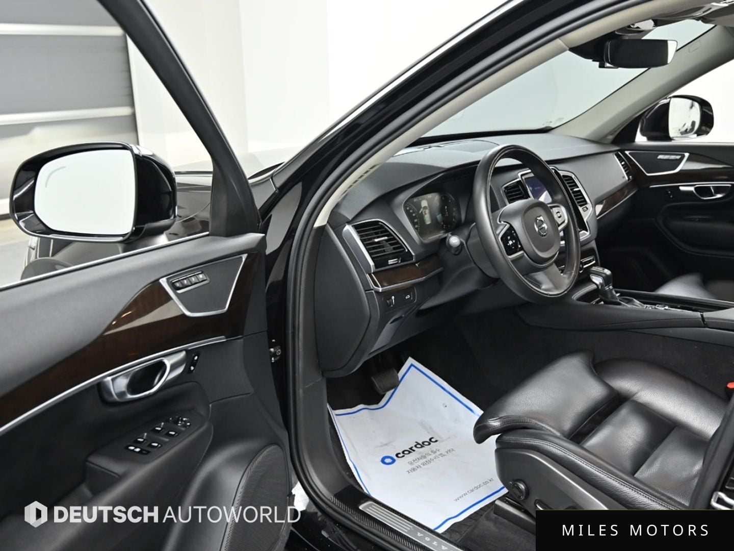 Volvo XC90 2019 — миниатюра 11
