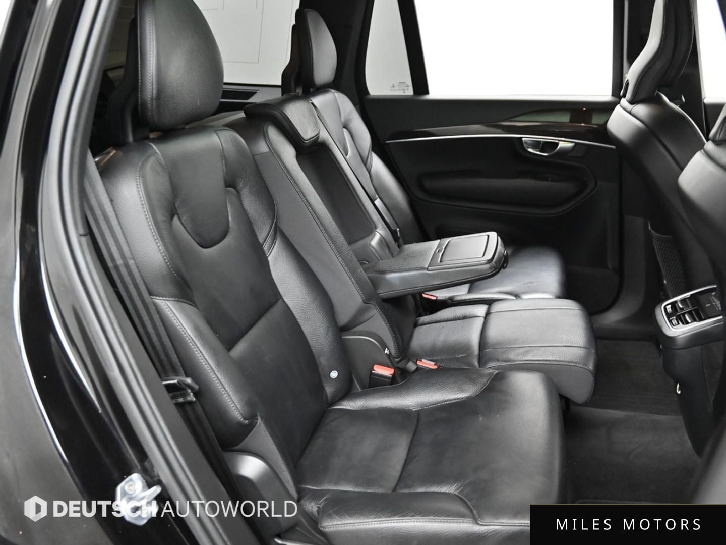 Volvo XC90 2019 — миниатюра 12