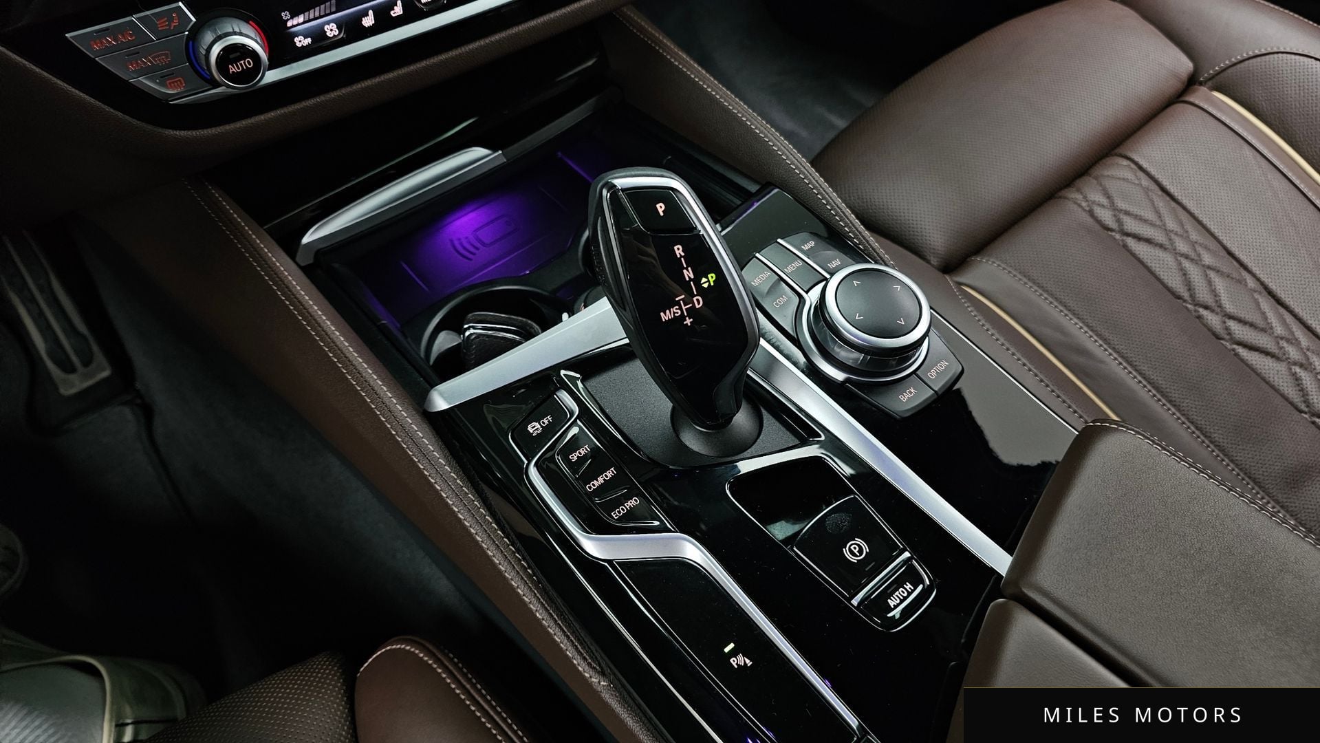 BMW 5 Series (G30) 2022 — миниатюра 12