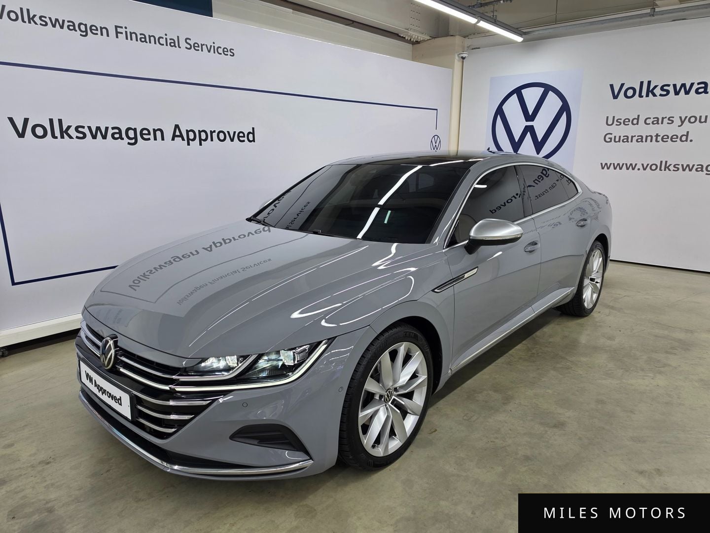 Volkswagen Arteon 2023 — фото 1 из 12