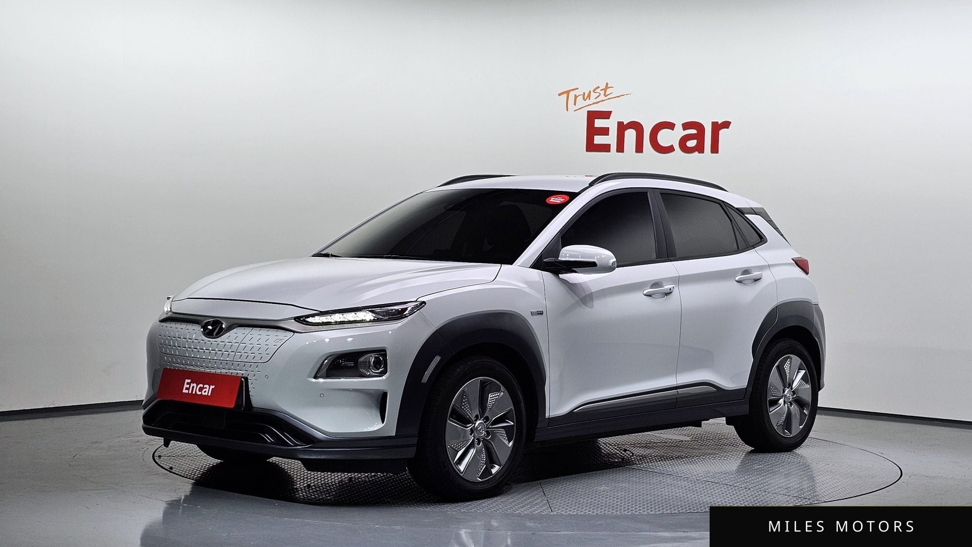 Hyundai Kona 2020 — фото 1 из 12