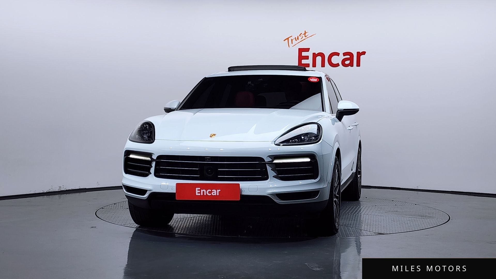 Porsche Cayenne 2020 — миниатюра 2