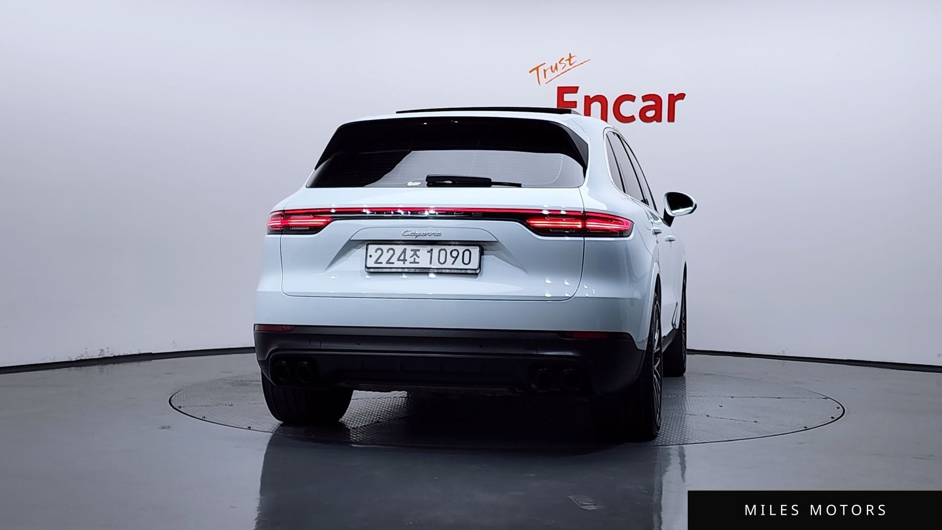 Porsche Cayenne 2020 — миниатюра 3