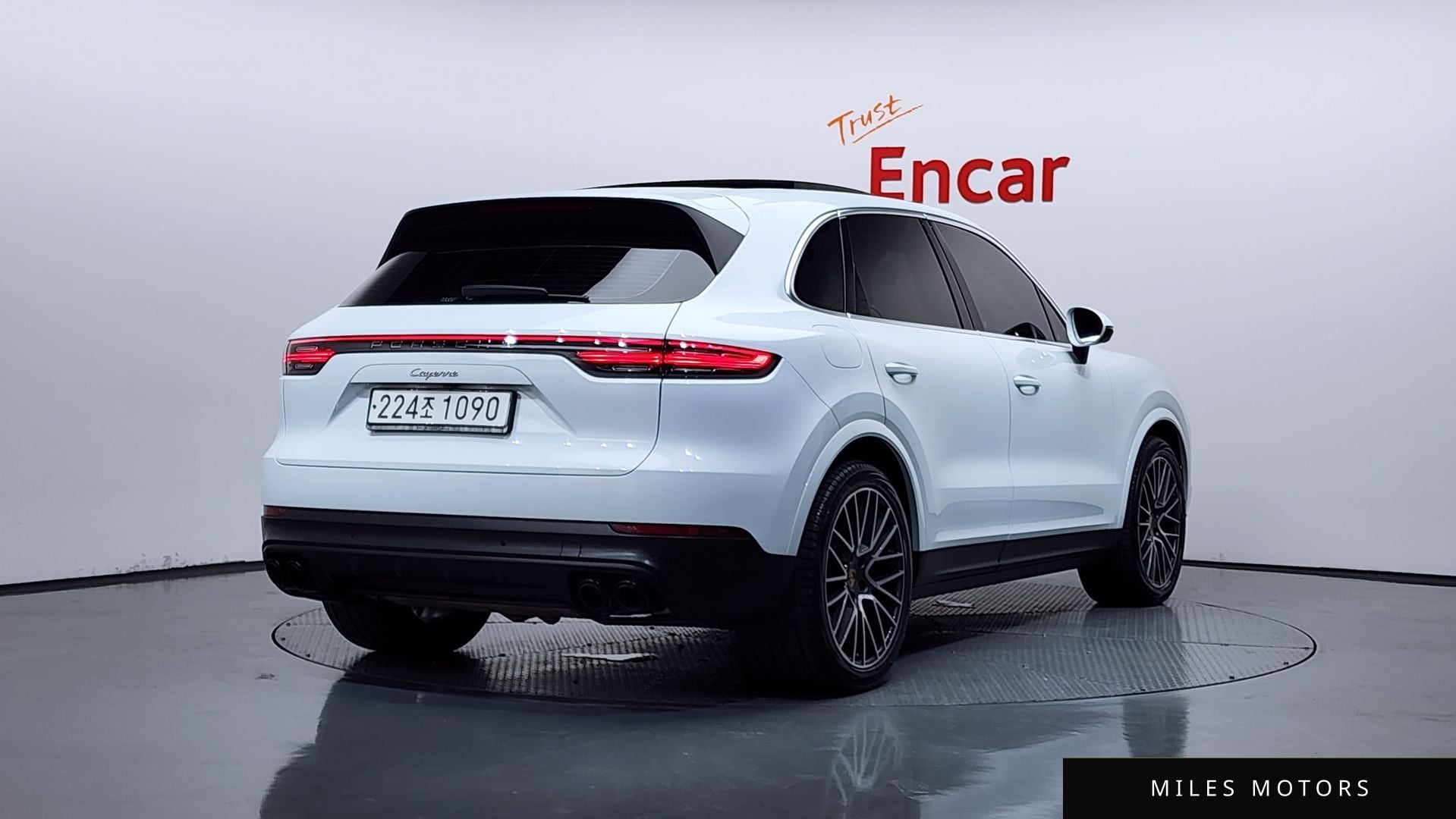 Porsche Cayenne 2020 — миниатюра 4