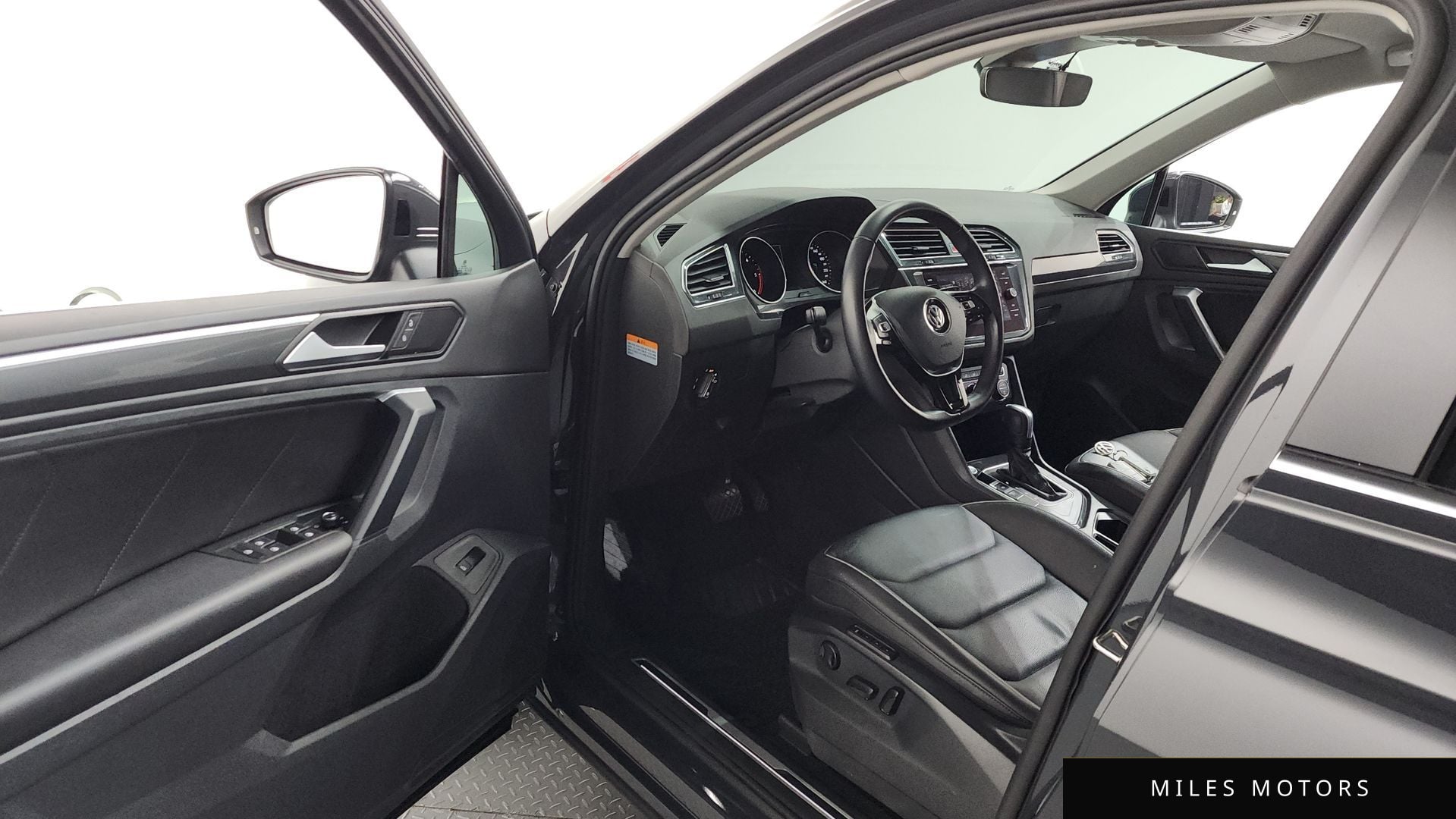 Volkswagen Tiguan 2020 — миниатюра 10
