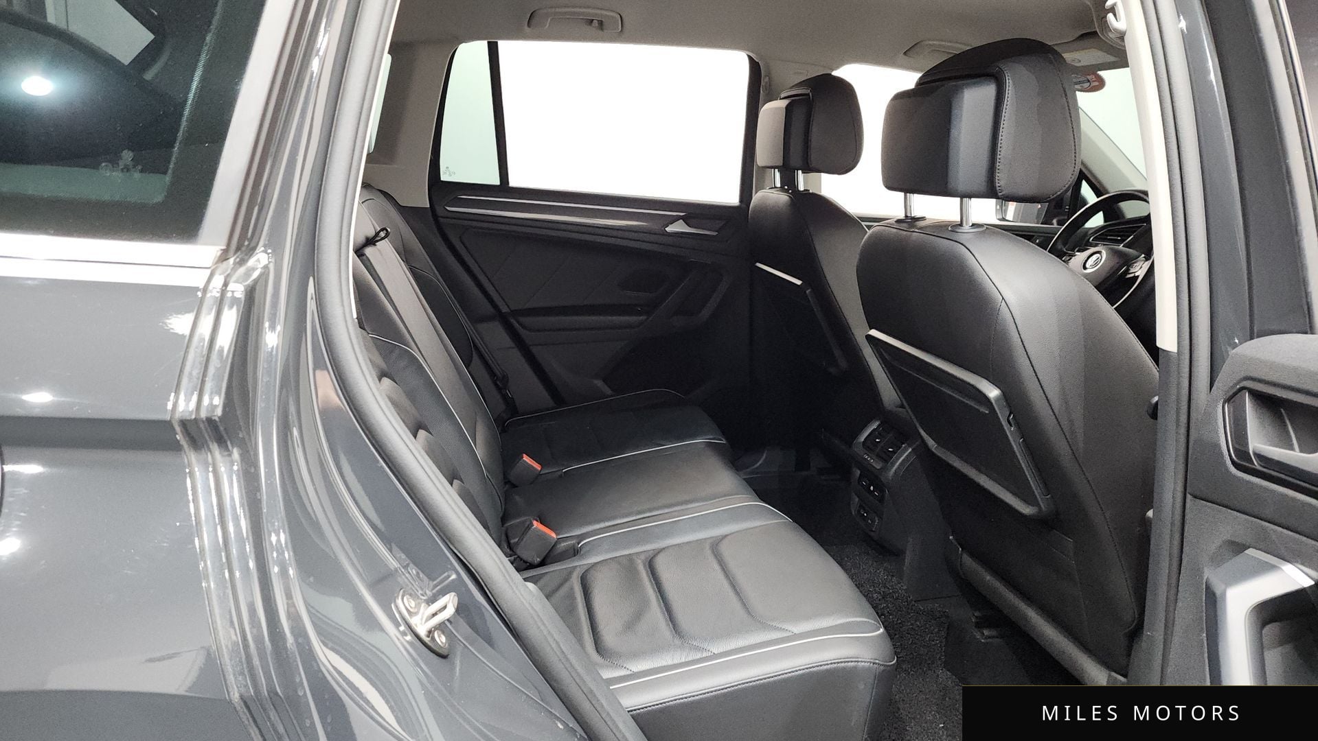 Volkswagen Tiguan 2020 — миниатюра 11