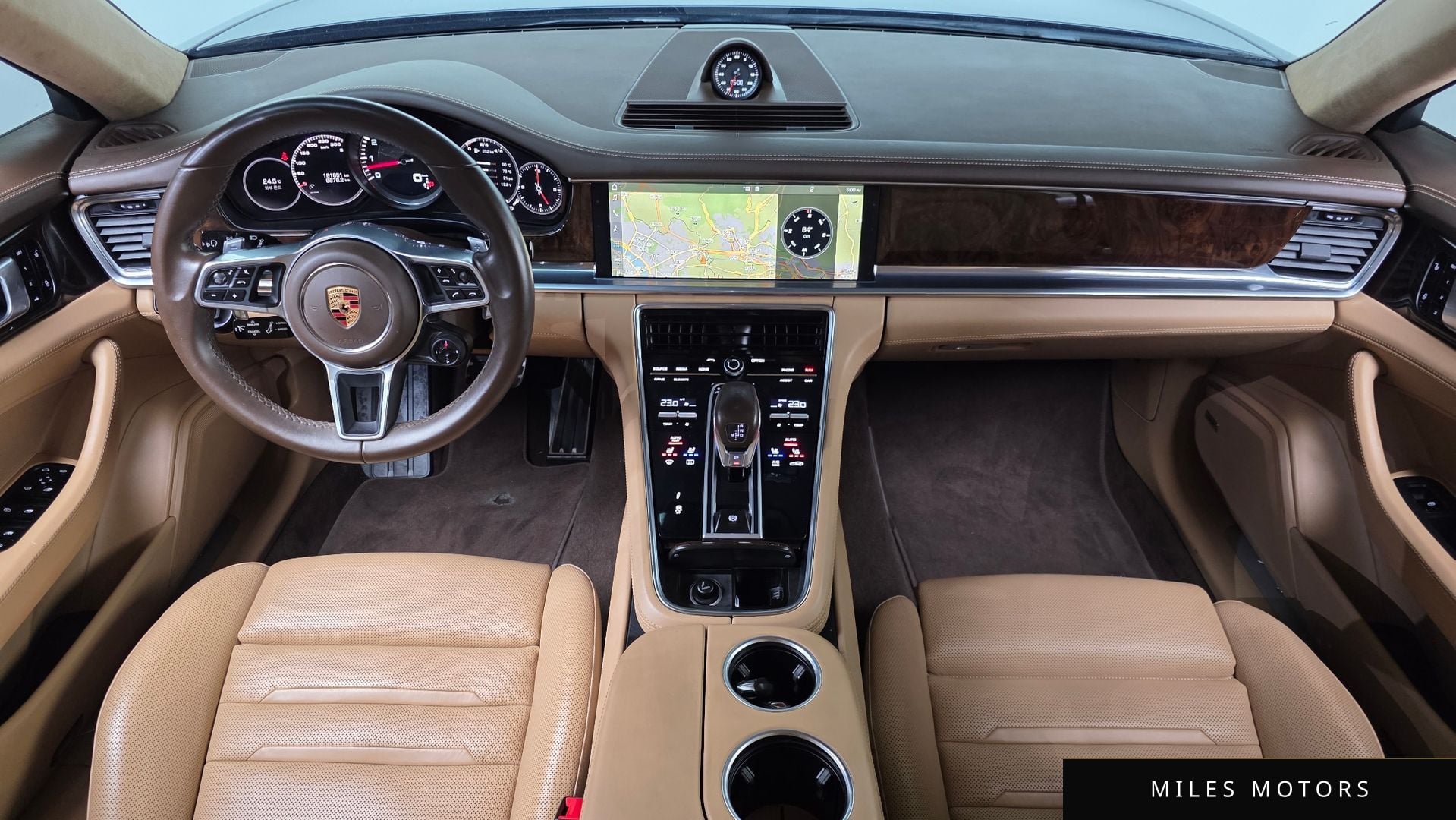 Porsche Panamera 2017 — миниатюра 7