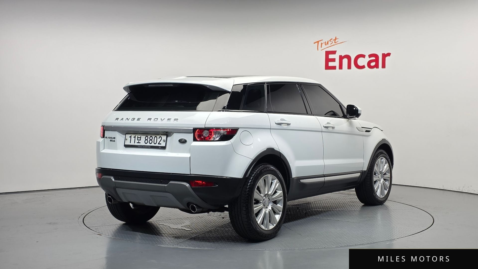 Land Rover Range Rover Evoque 2015 — миниатюра 2