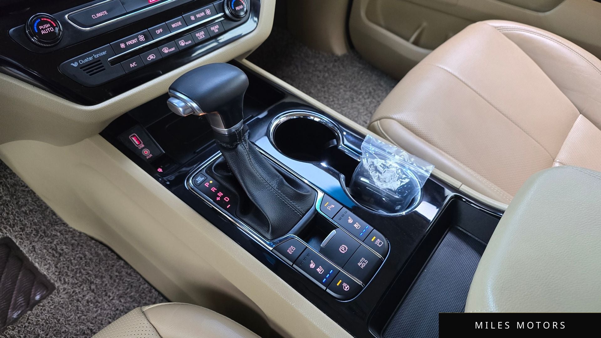 Kia Canival 2019 — миниатюра 12
