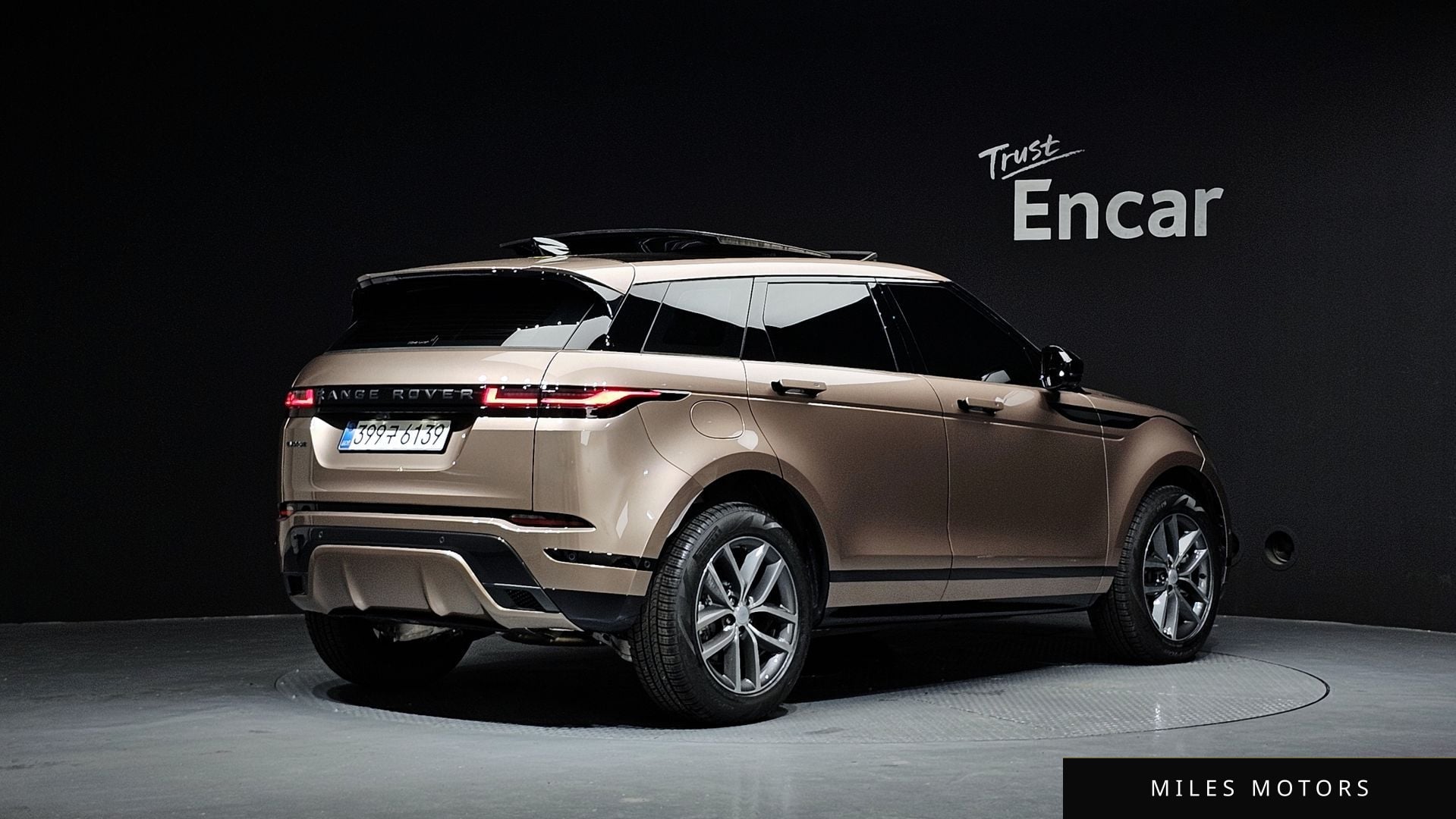 Land Rover Range Rover Evoque 2026 — миниатюра 2
