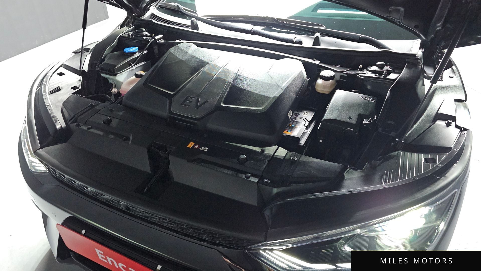 Kia EV6 2022 — миниатюра 6