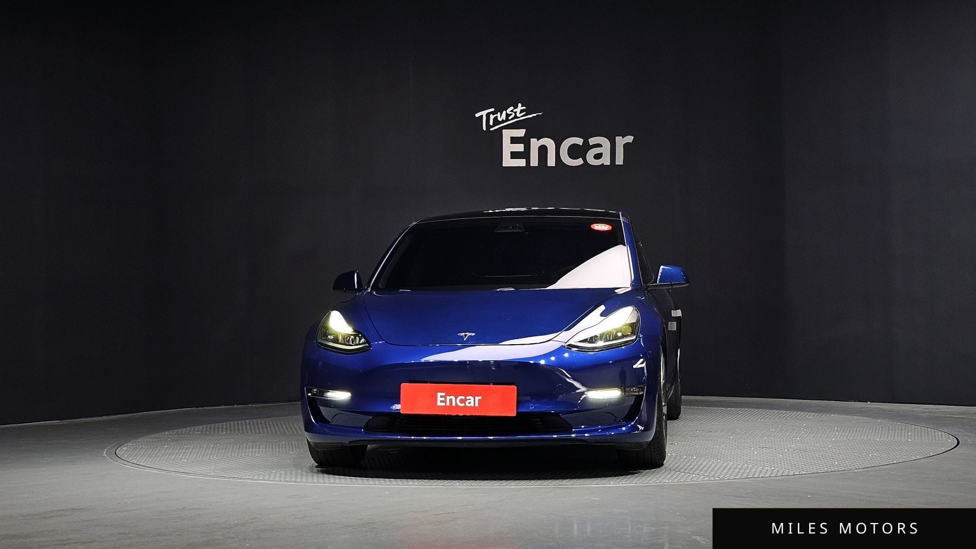 Tesla Model 3 2021 — миниатюра 3