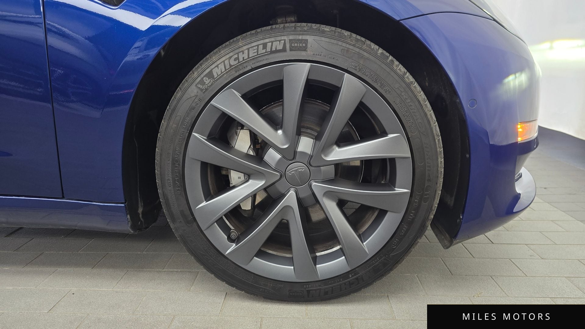 Tesla Model 3 2021 — миниатюра 7