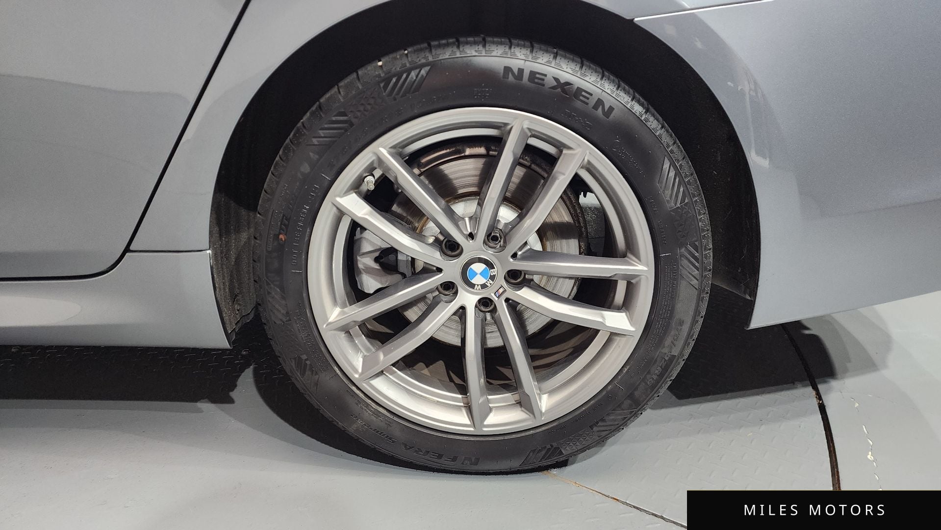 BMW 5 Series (G30) 2018 — миниатюра 6