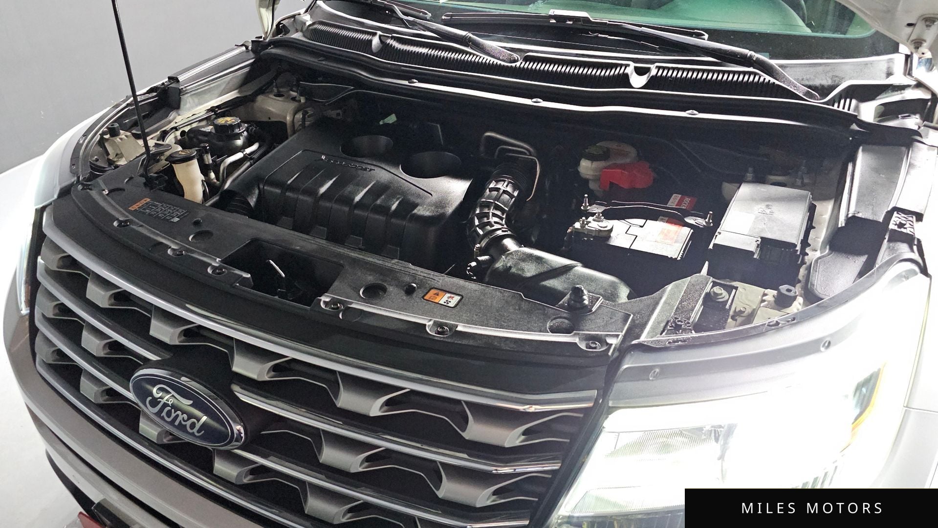 Ford Explorer 2017 — миниатюра 6