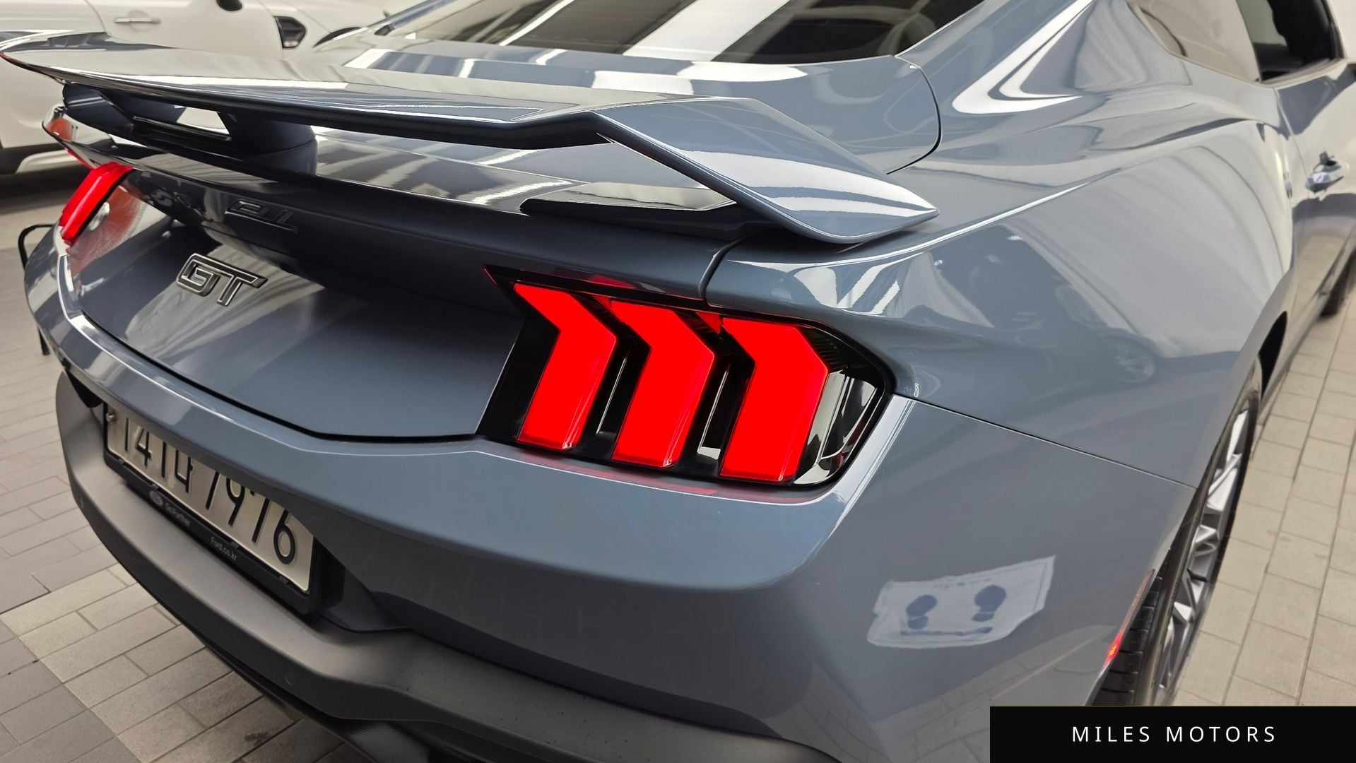 Ford Mustang 2024 — миниатюра 9