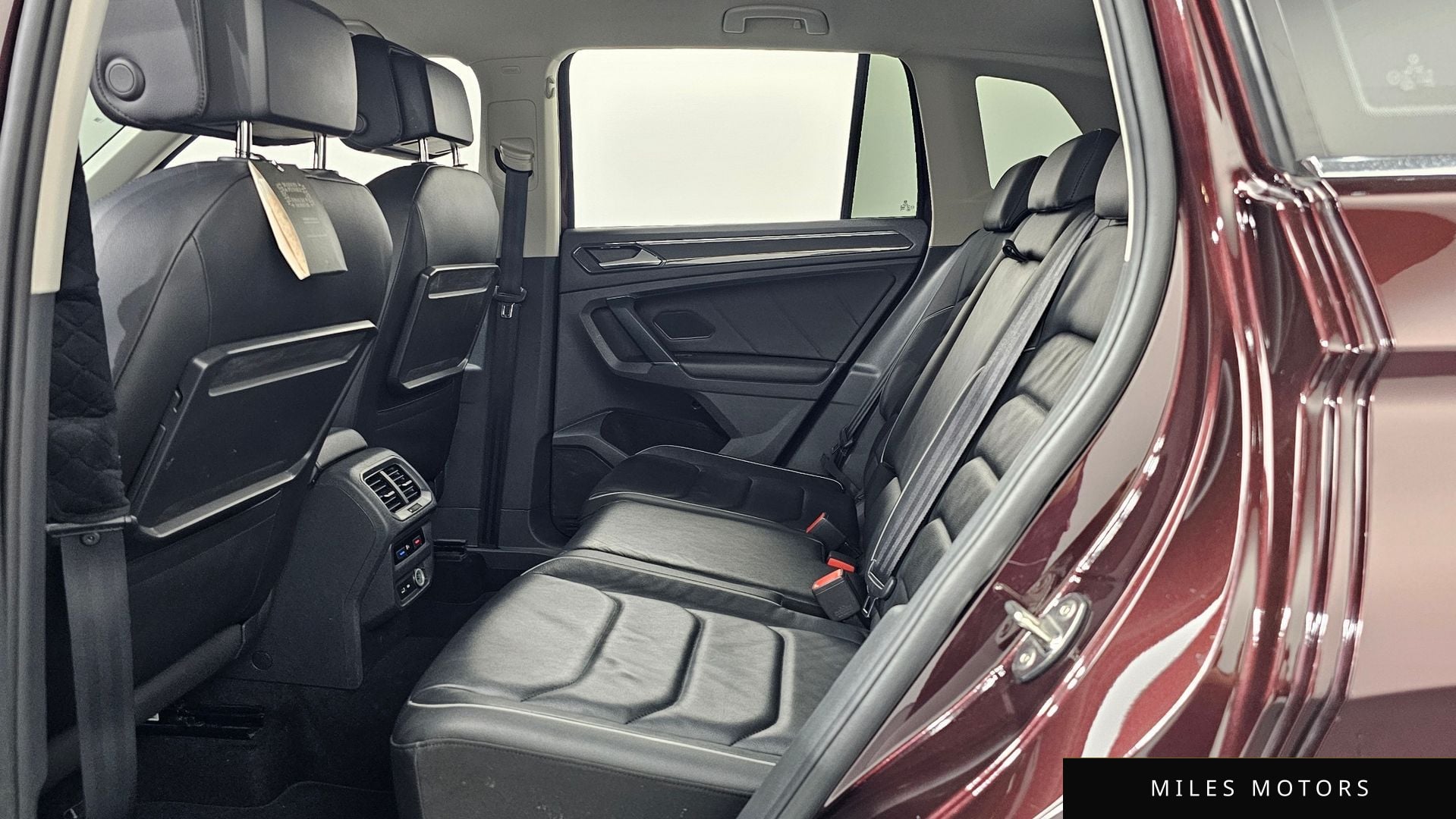 Volkswagen Tiguan 2018 — миниатюра 12