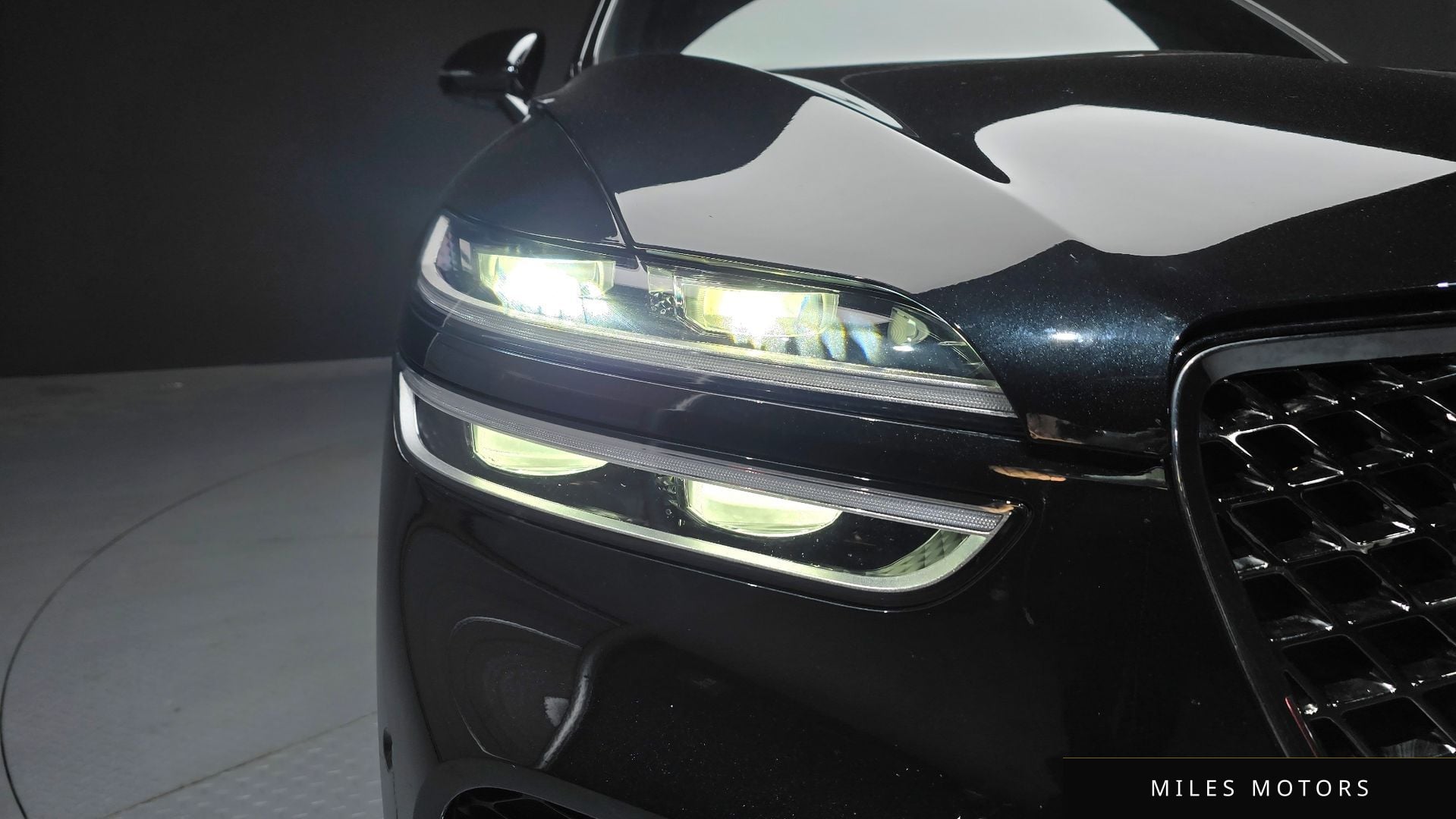 Genesis GV70 2021 — миниатюра 8
