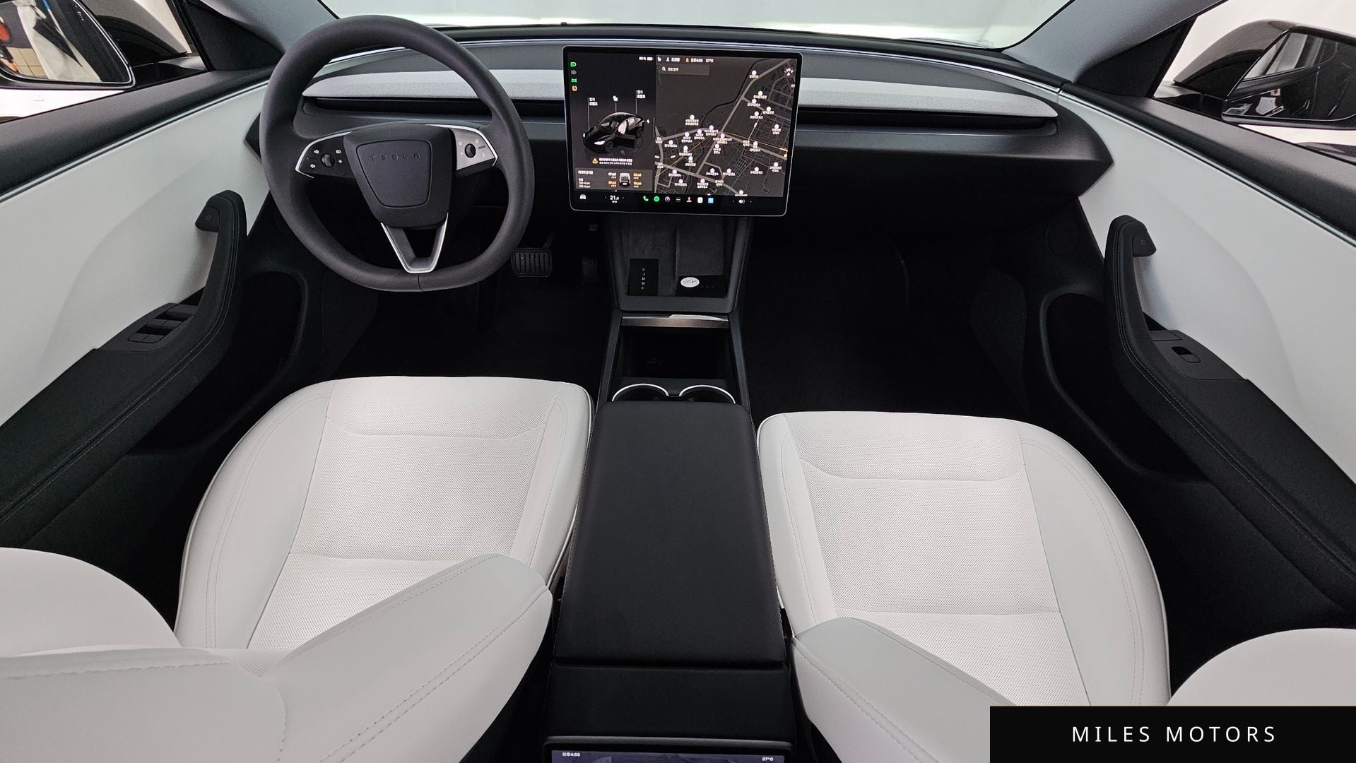 Tesla Model 3 2024 — миниатюра 10