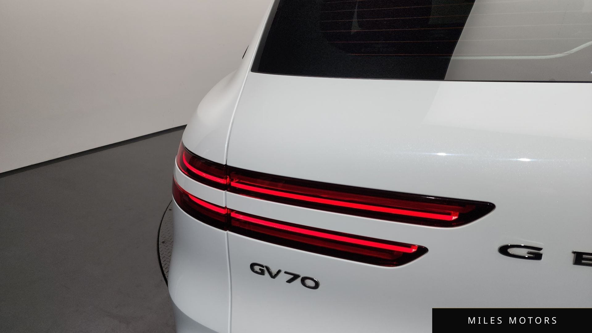 Genesis GV70 2021 — миниатюра 9