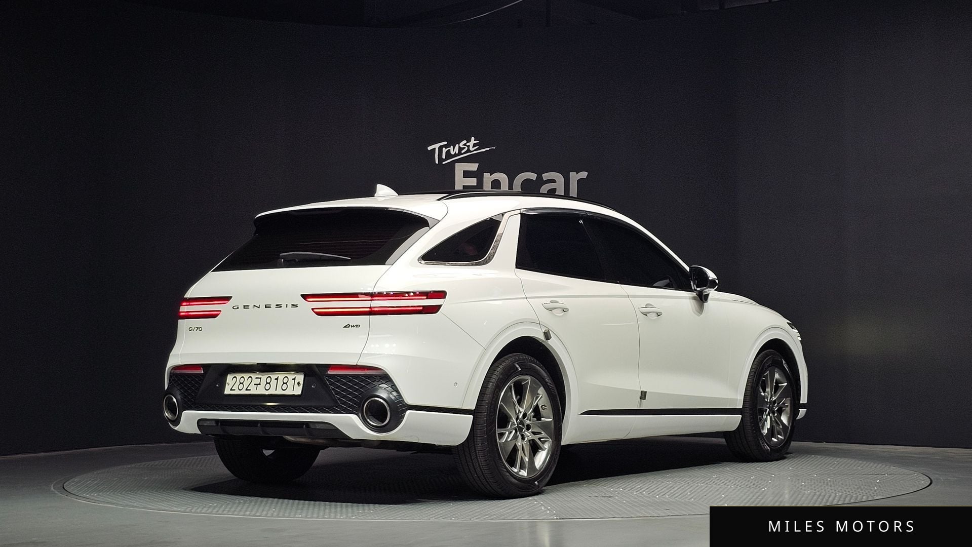 Genesis GV70 2021 — миниатюра 2
