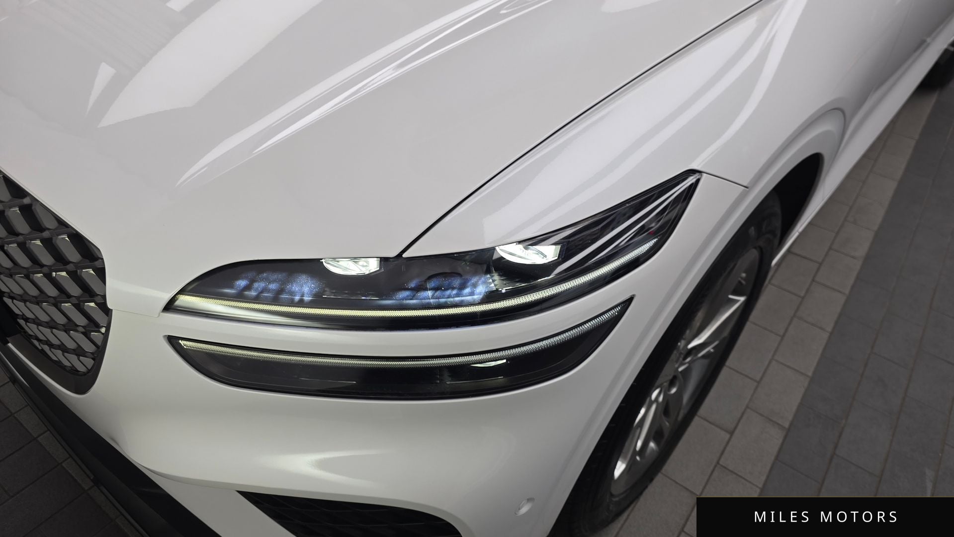 Genesis GV70 2021 — миниатюра 8