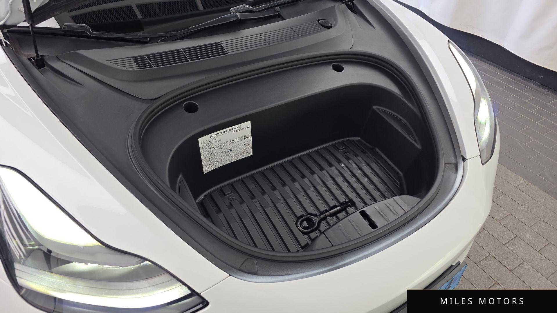 Tesla Model 3 2021 — миниатюра 6