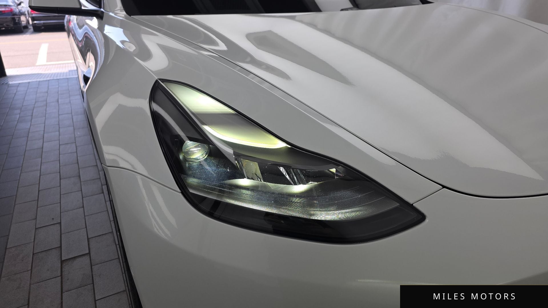 Tesla Model 3 2021 — миниатюра 8
