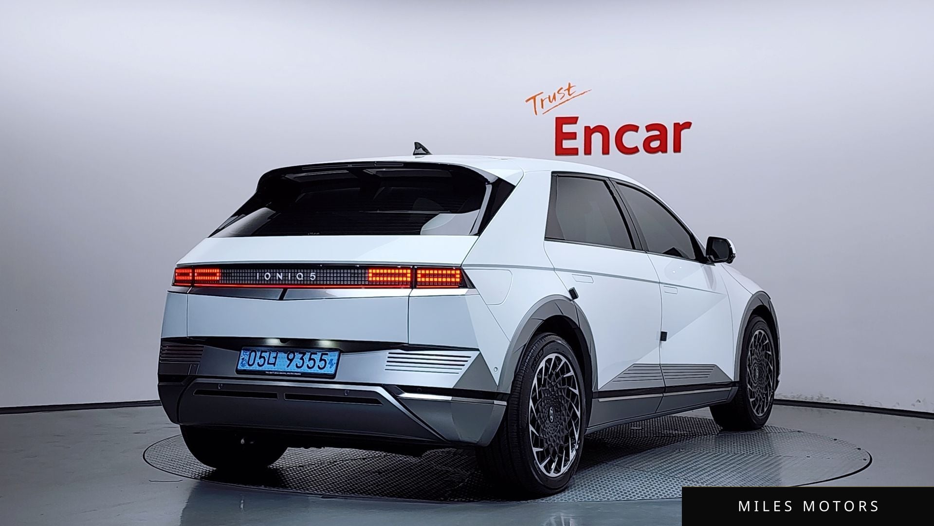Hyundai Ioniq5 2023 — фото 1 из 12