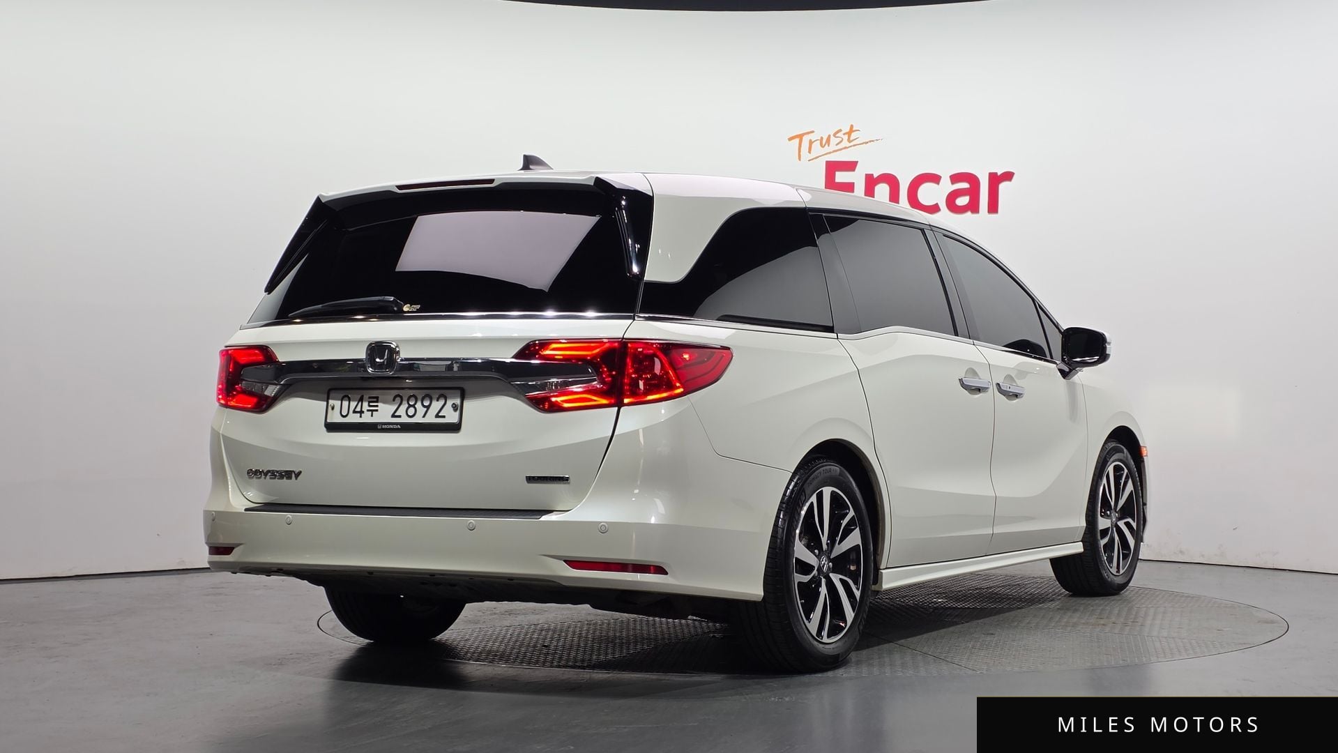 Honda Odyssey 2019 — миниатюра 2