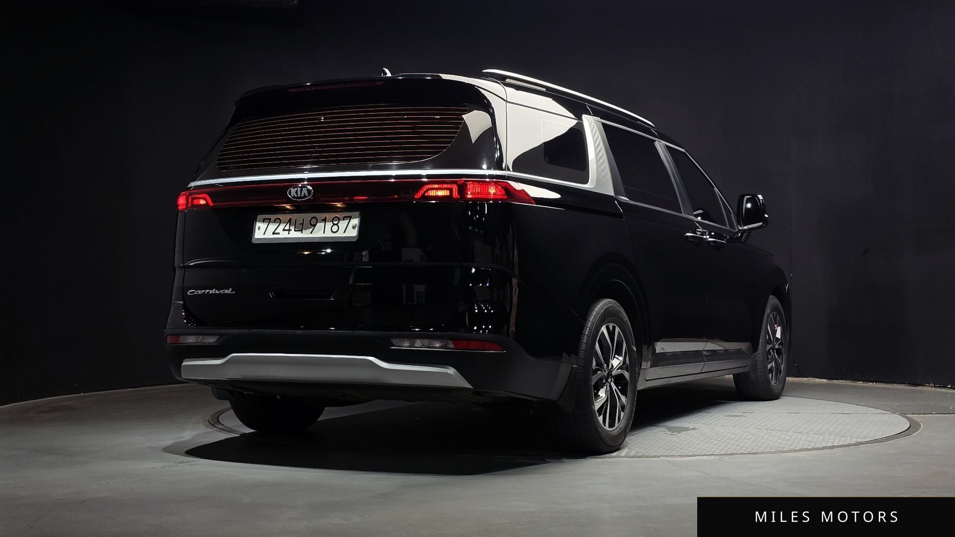 Kia Carnival 2021 — миниатюра 2