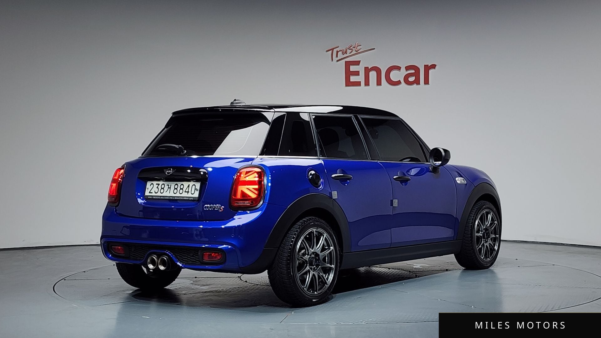 MINI Cooper S 2020 — фото 1 из 12