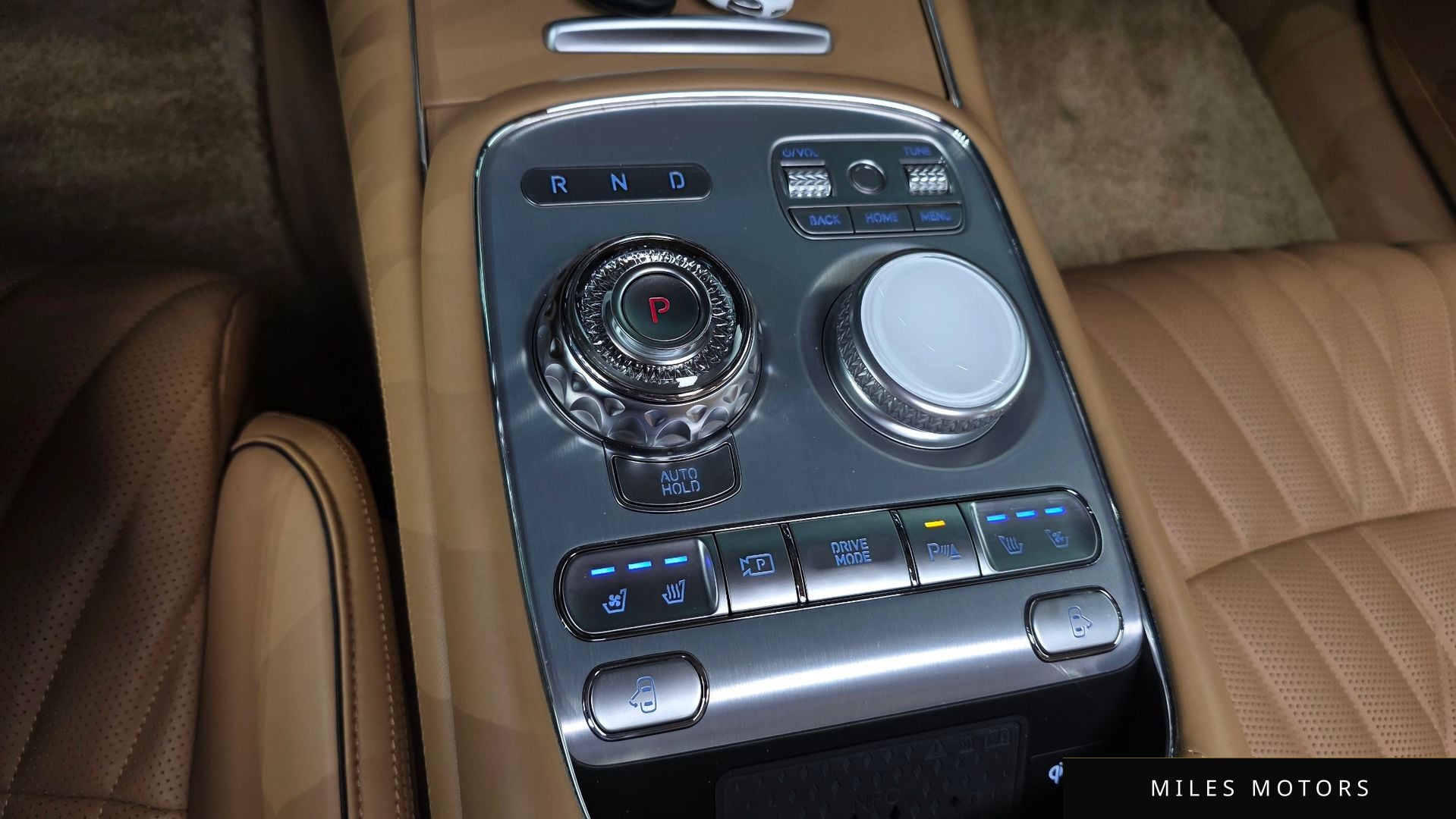 Genesis G90 (RS4) 2022 — миниатюра 11