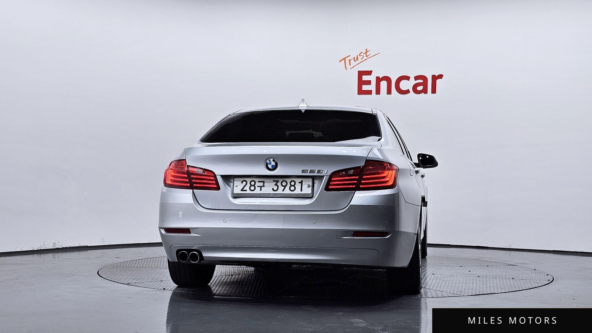 BMW 5 Series (F10) 2014 — миниатюра 4