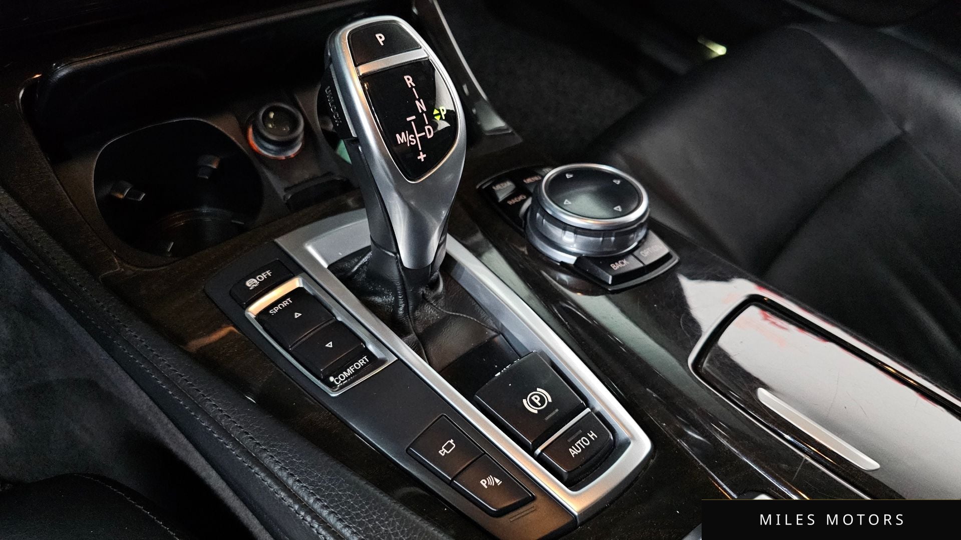 BMW 5 Series (F10) 2014 — миниатюра 9