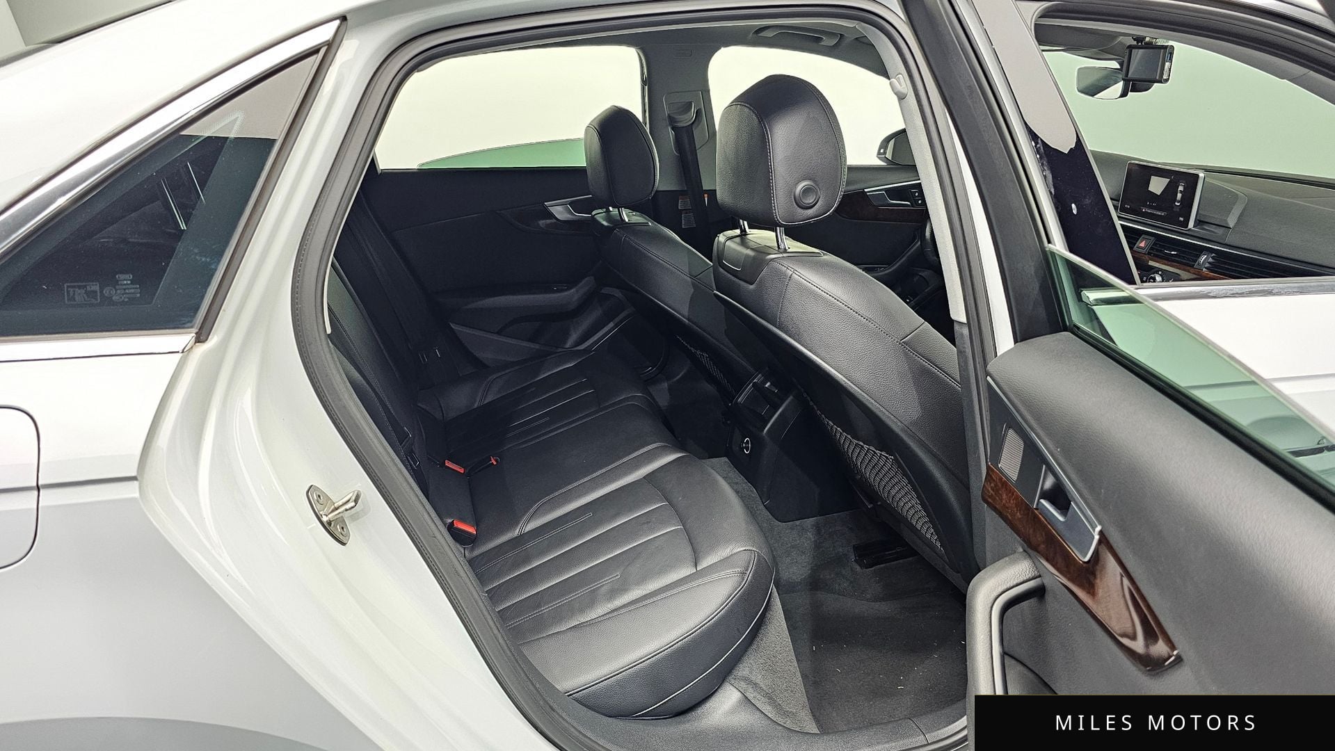 Audi A4 (B9) 2016 — миниатюра 12