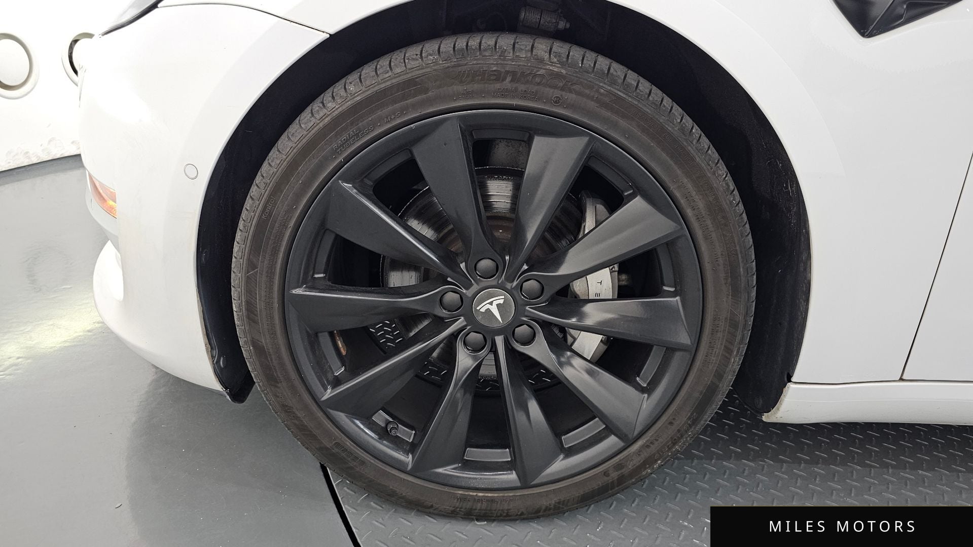 Tesla Model 3 2021 — миниатюра 5