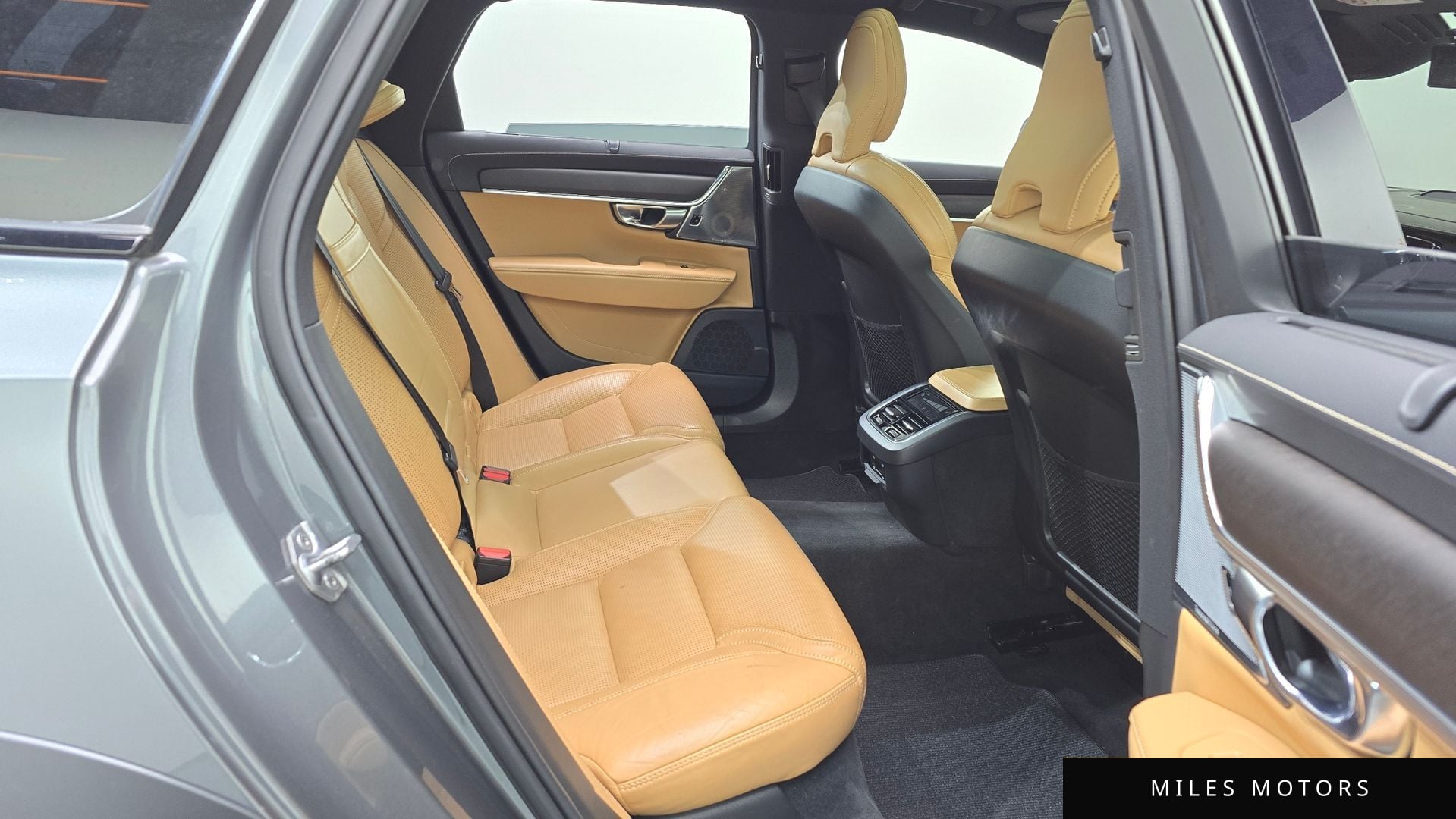 Volvo V90 2019 — миниатюра 11