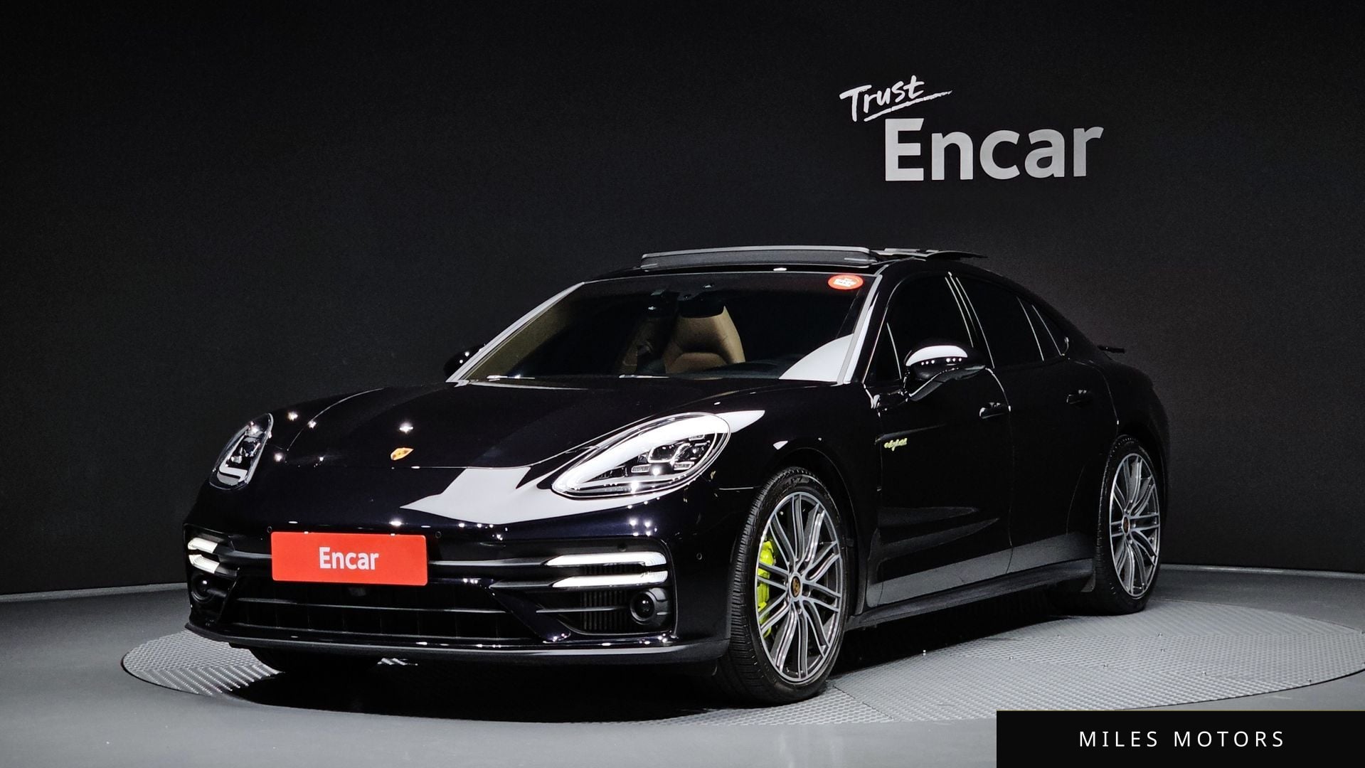 Porsche Panamera 2023 — фото 1 из 12