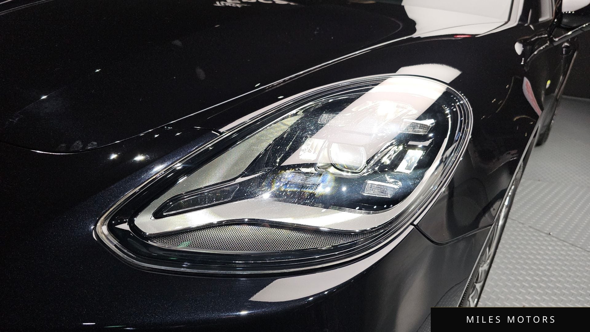 Porsche Panamera 2023 — миниатюра 8