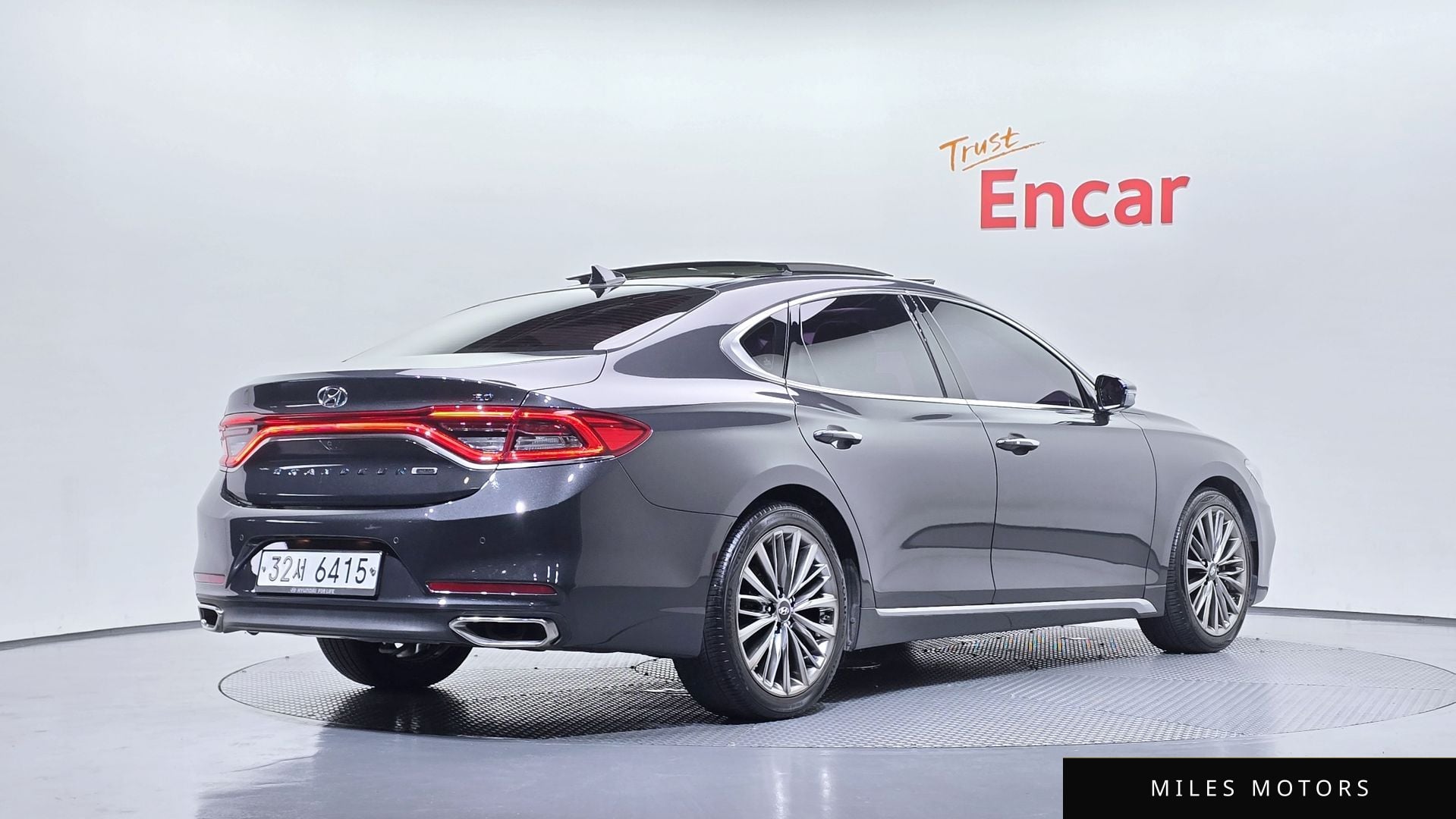 Hyundai Grandeur 2017 — миниатюра 2