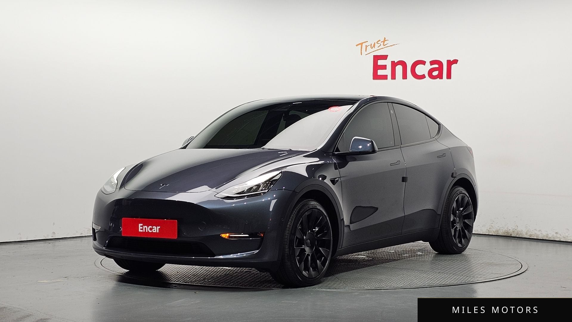 Tesla Model Y 2022 — фото 1 из 12