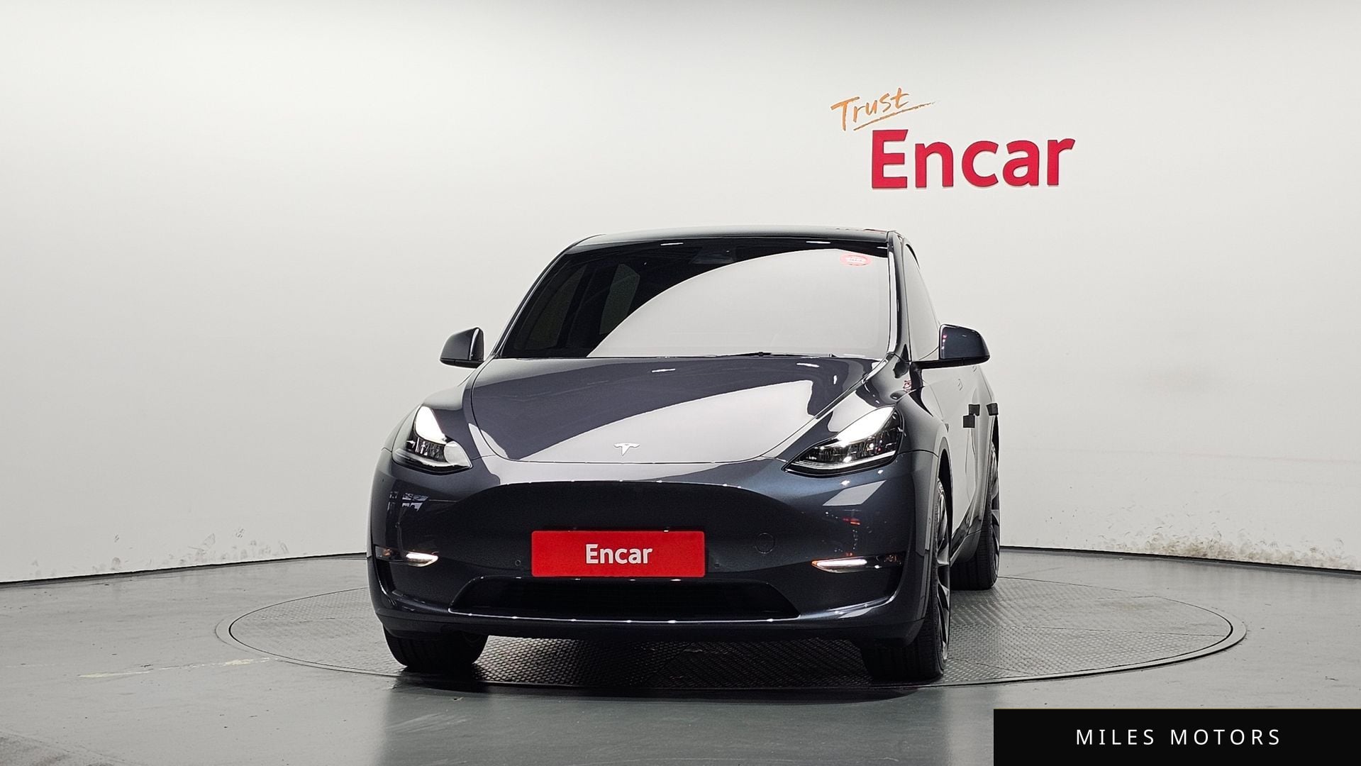 Tesla Model Y 2022 — миниатюра 3