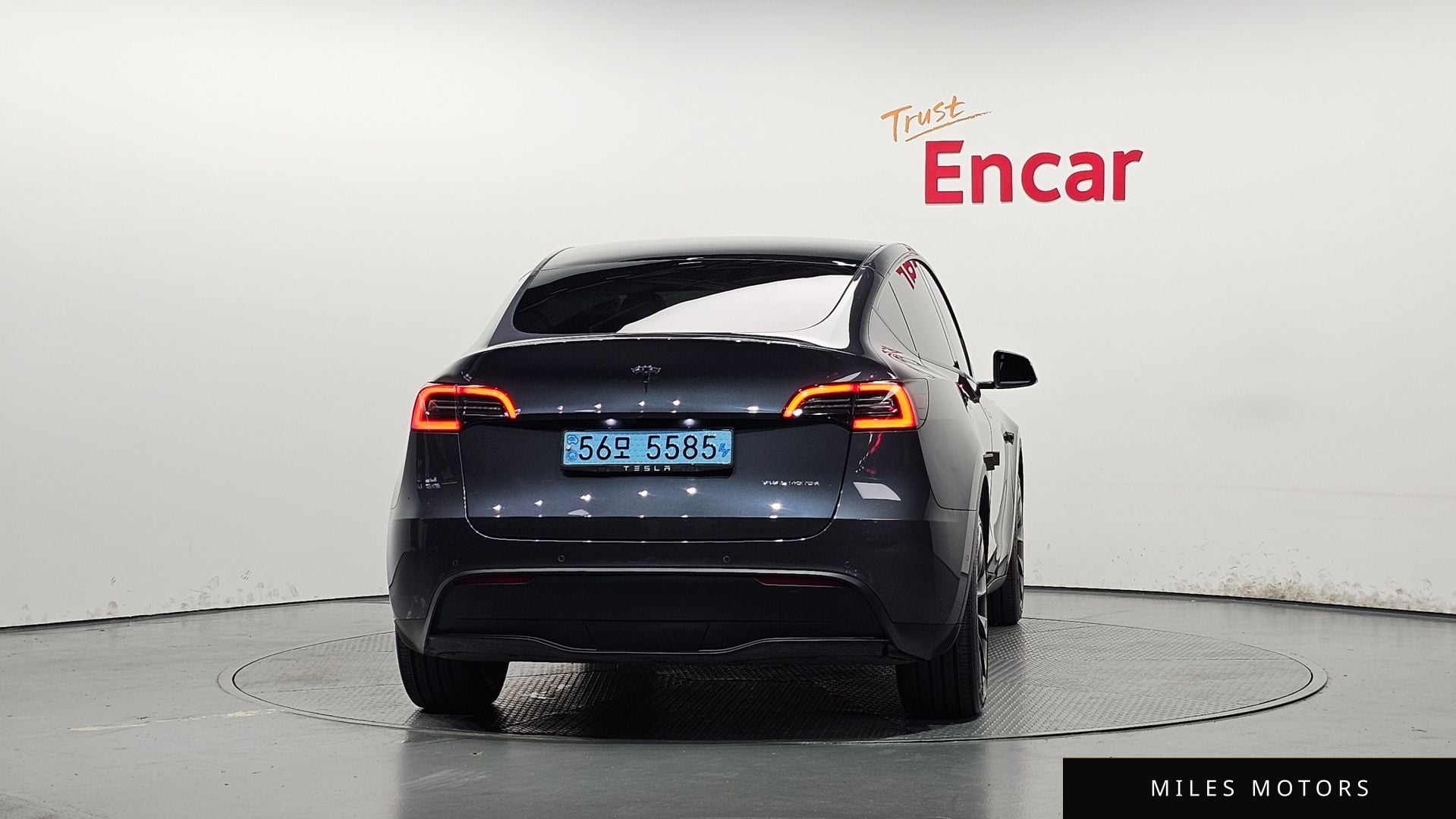 Tesla Model Y 2022 — миниатюра 4