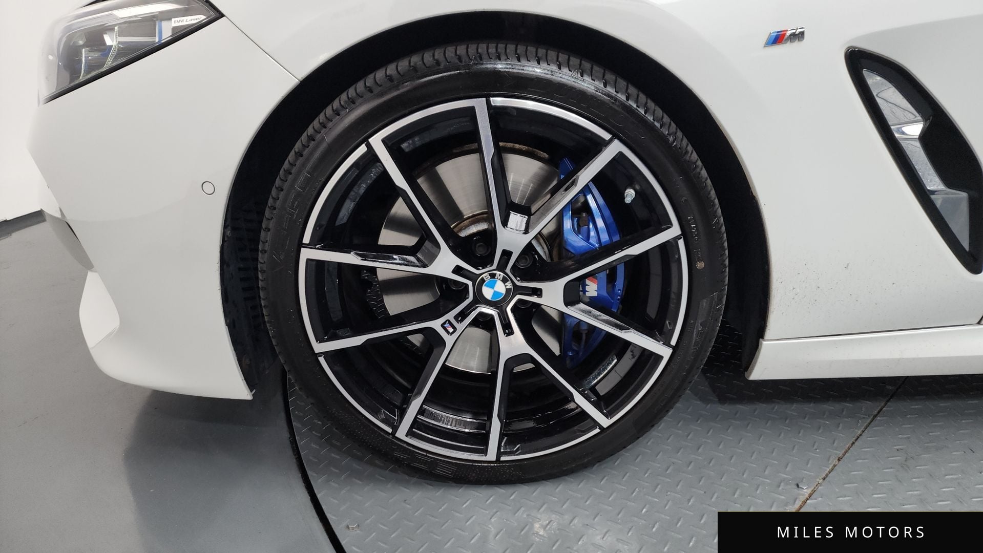 BMW 8 Series (G15) 2022 — миниатюра 5